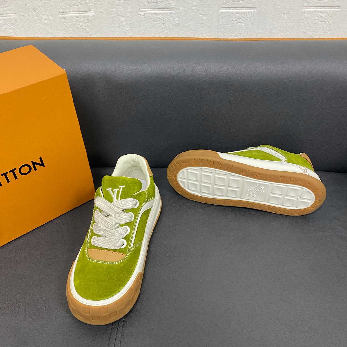 Louis Vuitton LV Tilted Sneaker 1AJTGX - DopestKickz