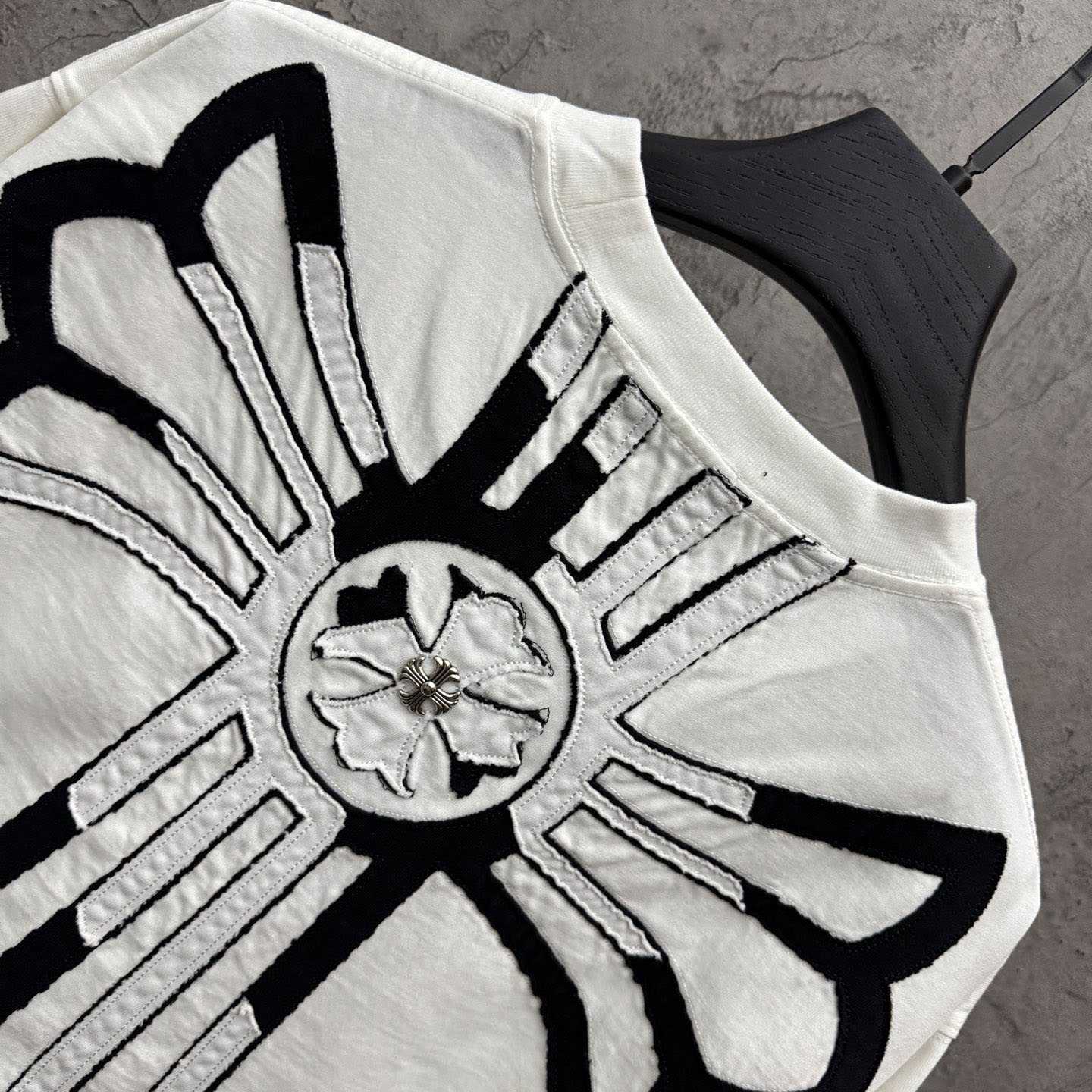Chrome Hearts Large Cross Patch Embroidered Crew Neck Short Sleeve T-Shirt 'White' - DopestKickz