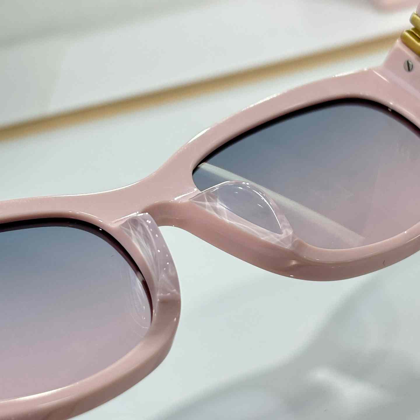 Miu Miu SUMA03 Sunglasses  - DopestKickz