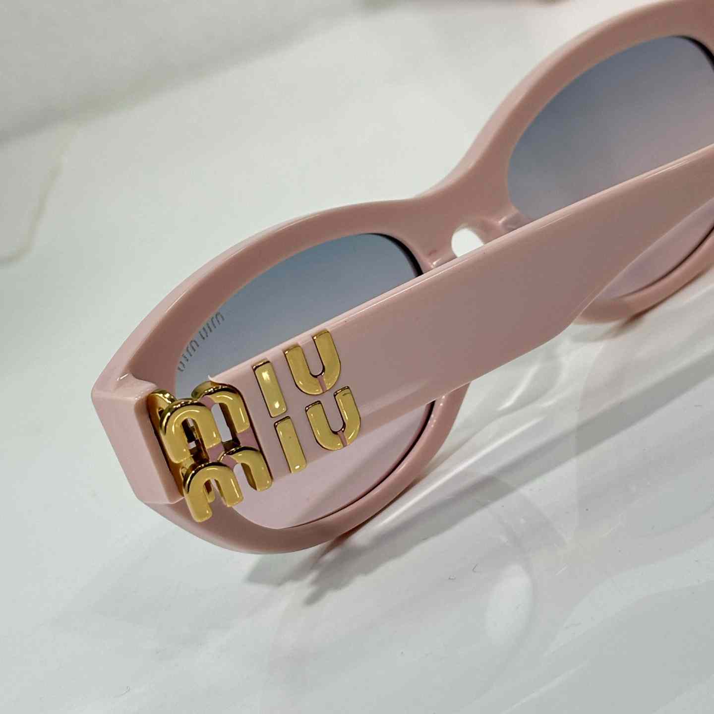 Miu Miu SUMA03 Sunglasses  - DopestKickz