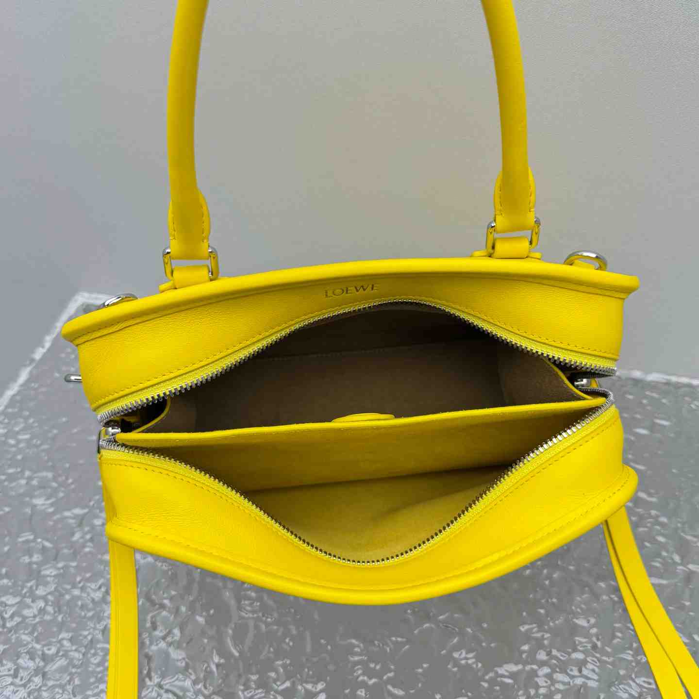 Loewe Small Amazona 180 Bag In Soft Calfskin - DopestKickz