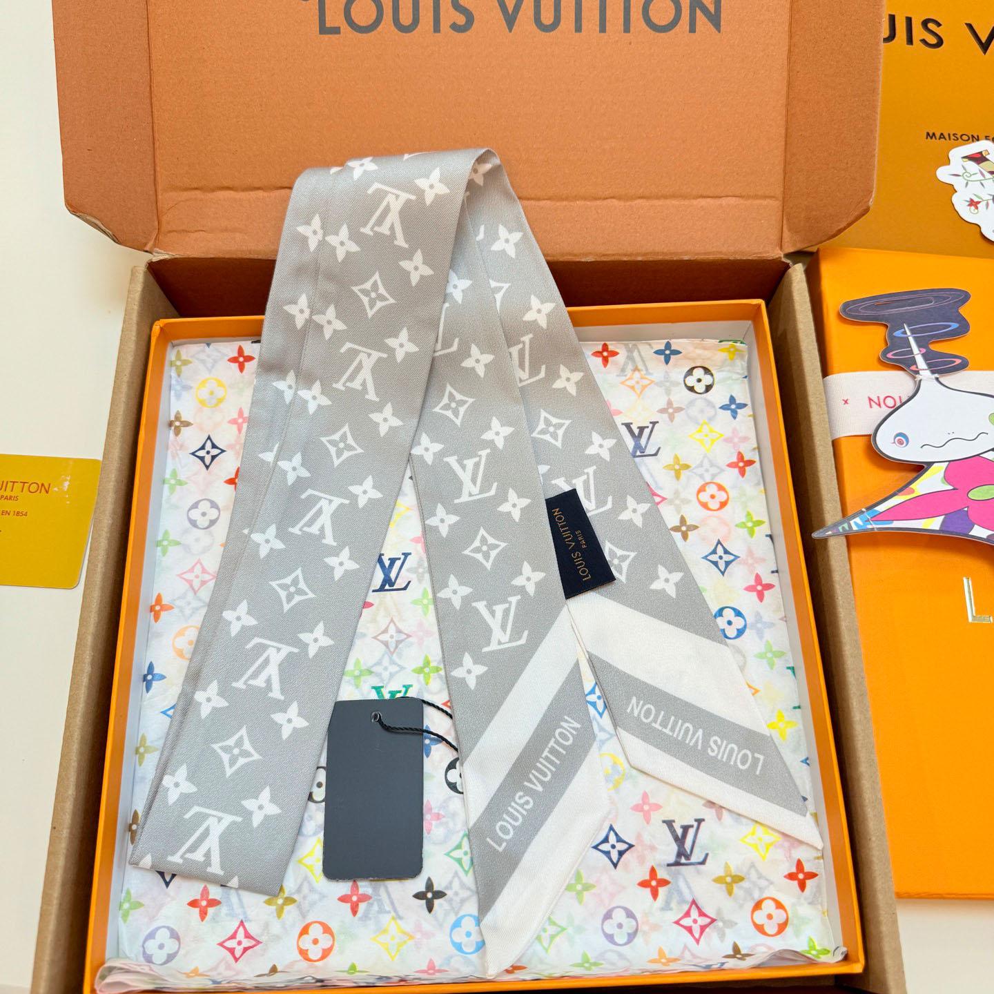 Louis Vuitton Monogram Silhouette BB Bandeau  - DopestKickz