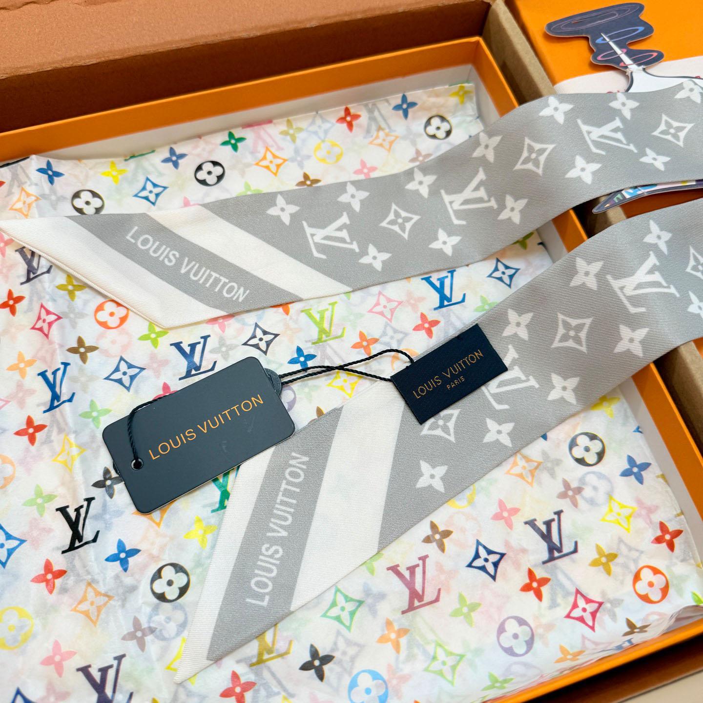 Louis Vuitton Monogram Silhouette BB Bandeau  - DopestKickz