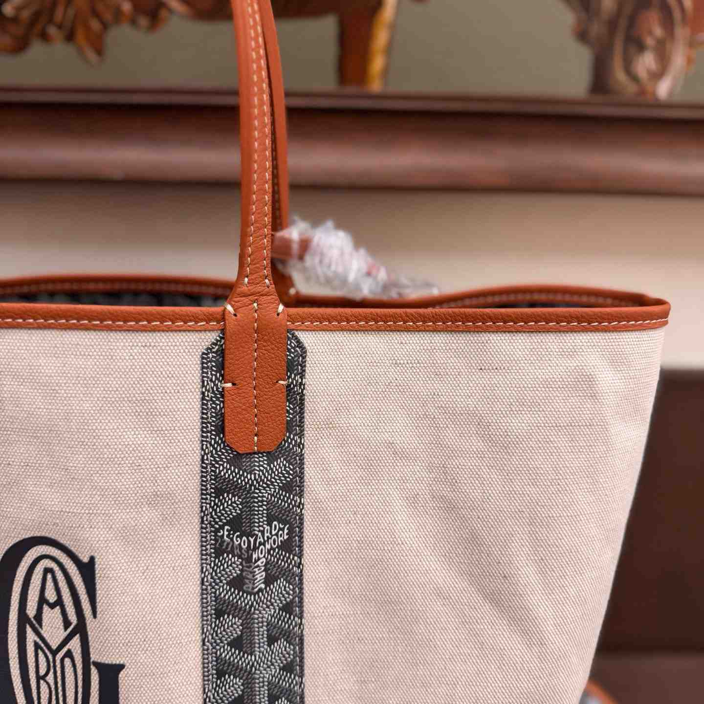 Goyard Saint Louis PM Tote Bag - DopestKickz