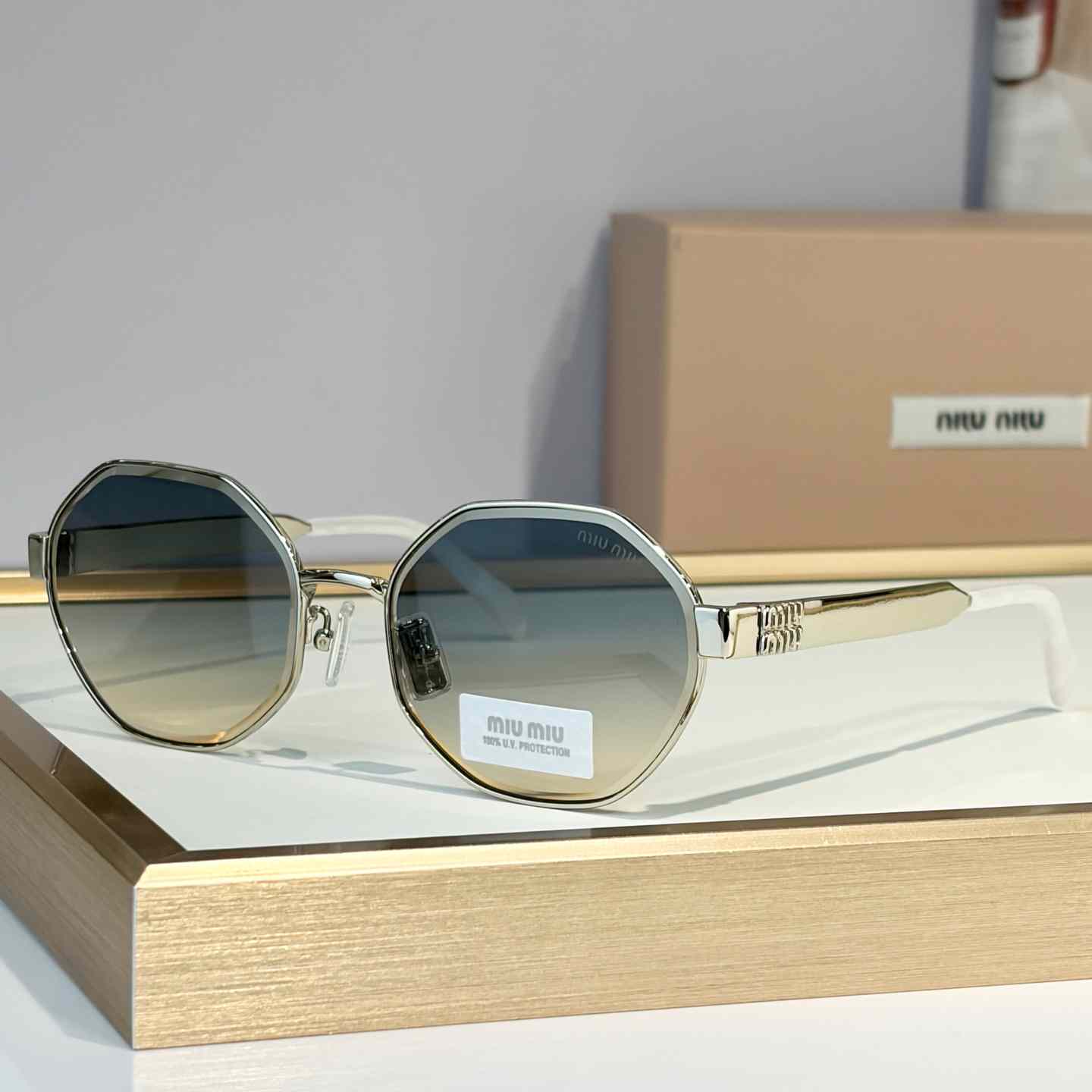 Miu Miu SMUB57S Sunglasses - DopestKickz