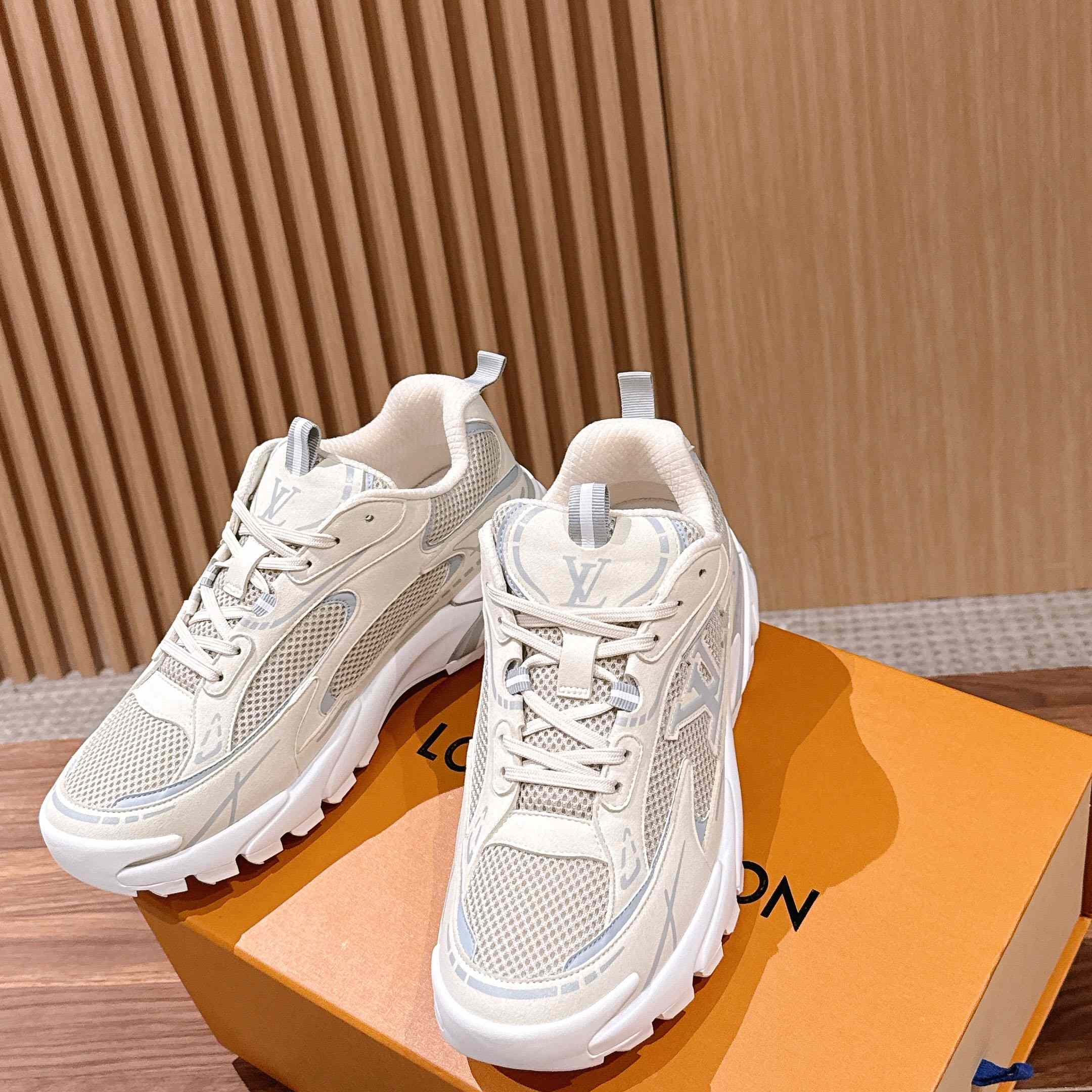 Louis Vuitton LV Tatic Runner Sneaker 1AKC33 - DopestKickz