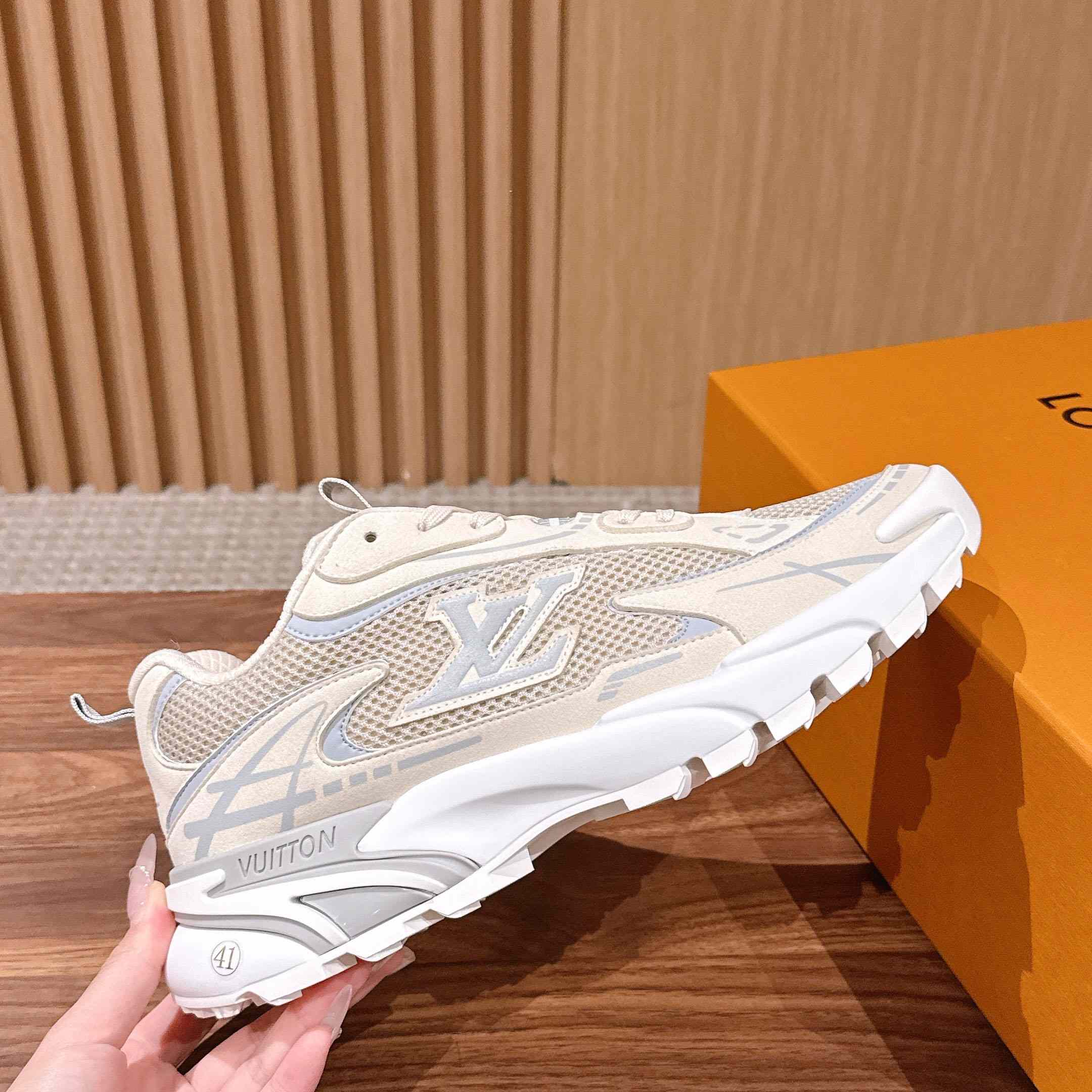 Louis Vuitton LV Tatic Runner Sneaker 1AKC33 - DopestKickz
