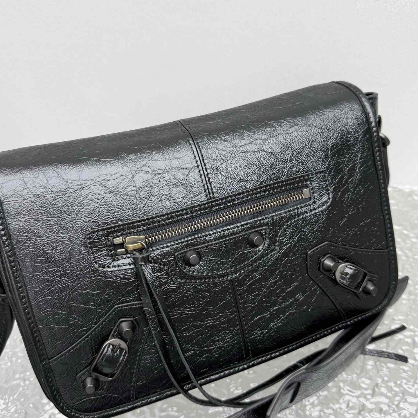 Balenciaga  Le City Leather Shoulder Bag - DopestKickz