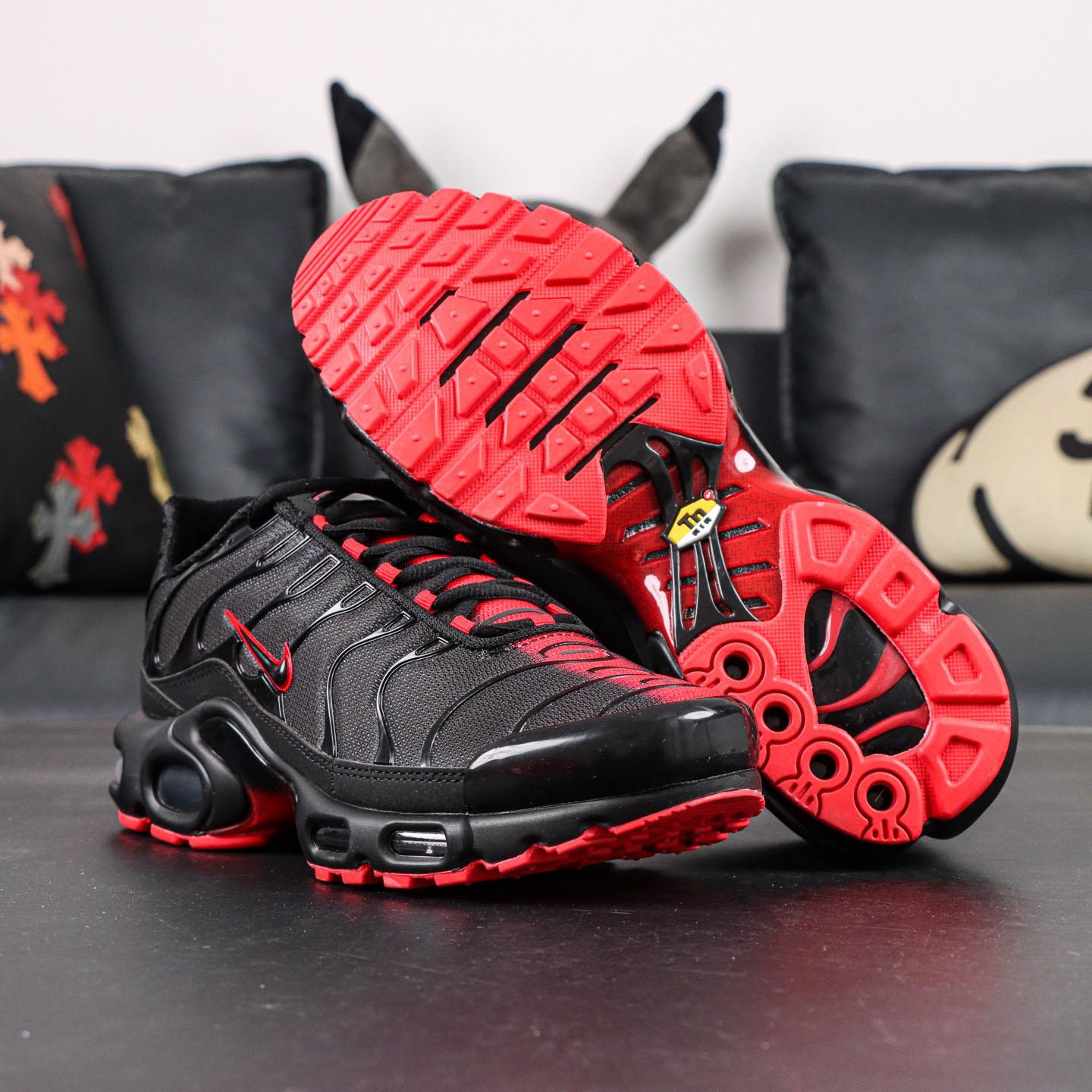 Nike Air Max Plus 'Sith Lightsaber'  IM4868-010  - DopestKickz