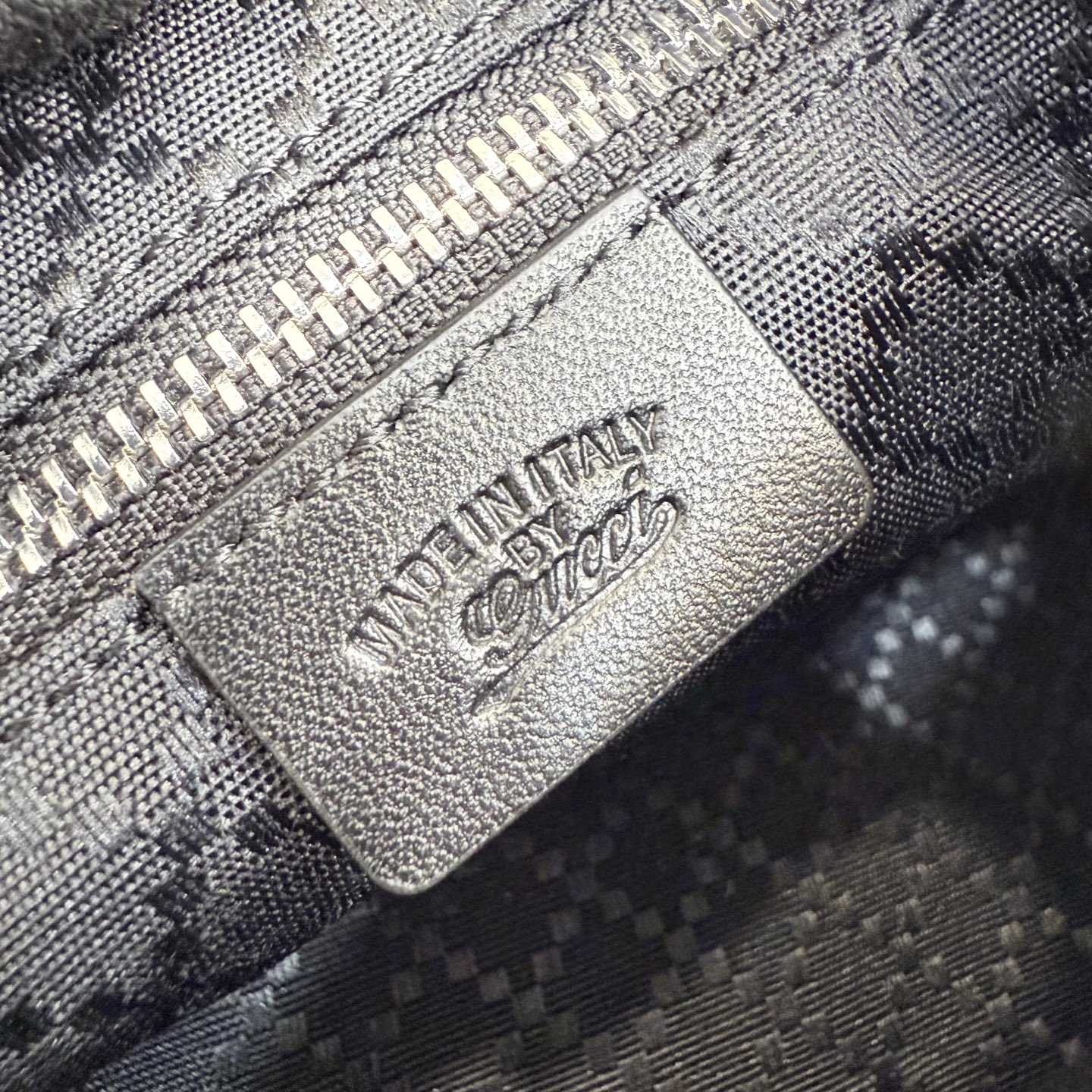 Gucci Web Trademark Medium Pouch - DopestKickz