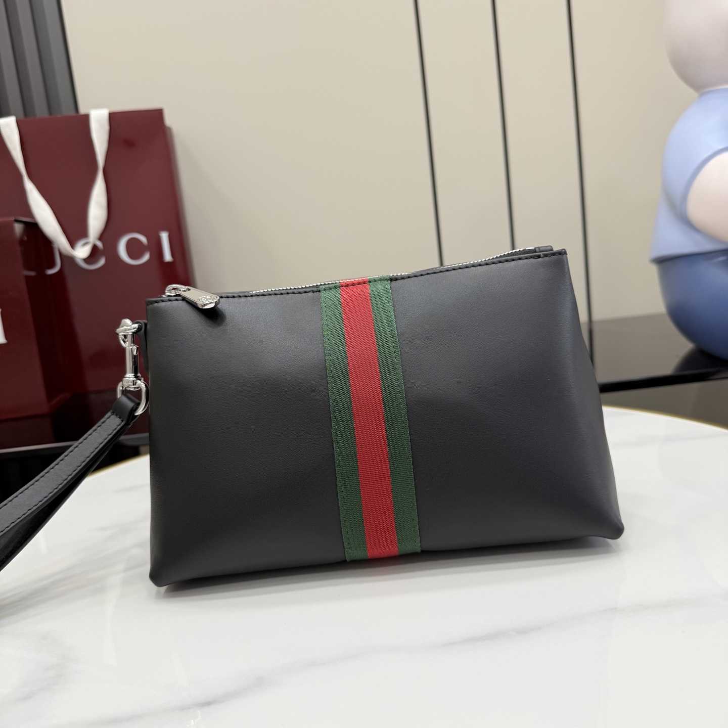 Gucci Web Trademark Medium Pouch - DopestKickz