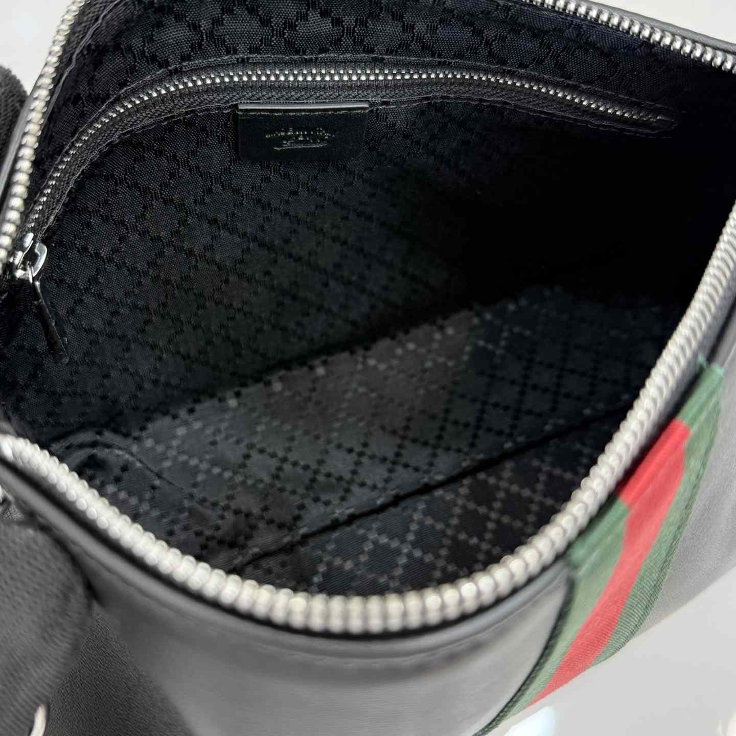 Gucci Web Trademark Medium Pouch - DopestKickz