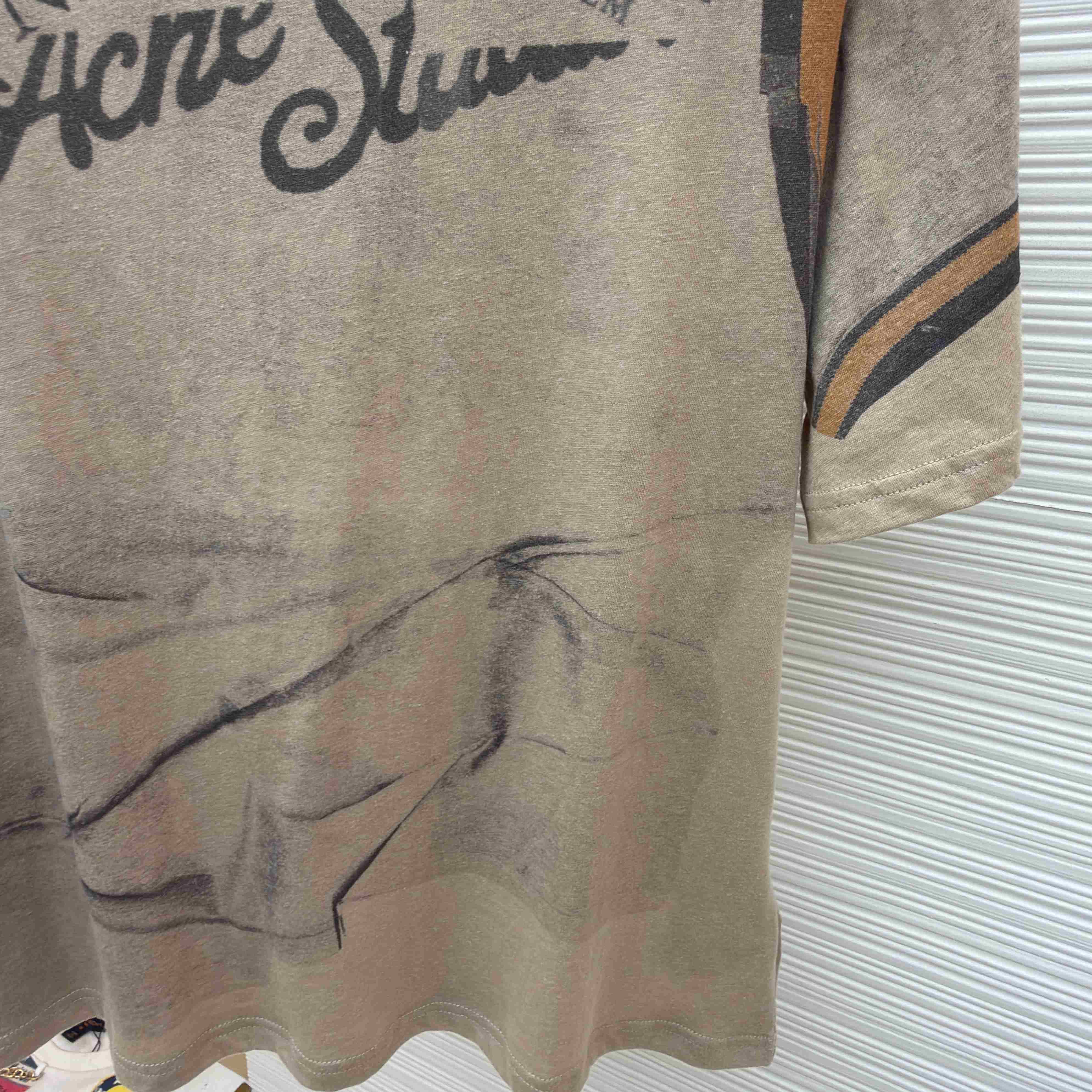 Acne Studios Graphic T-shirt - DopestKickz