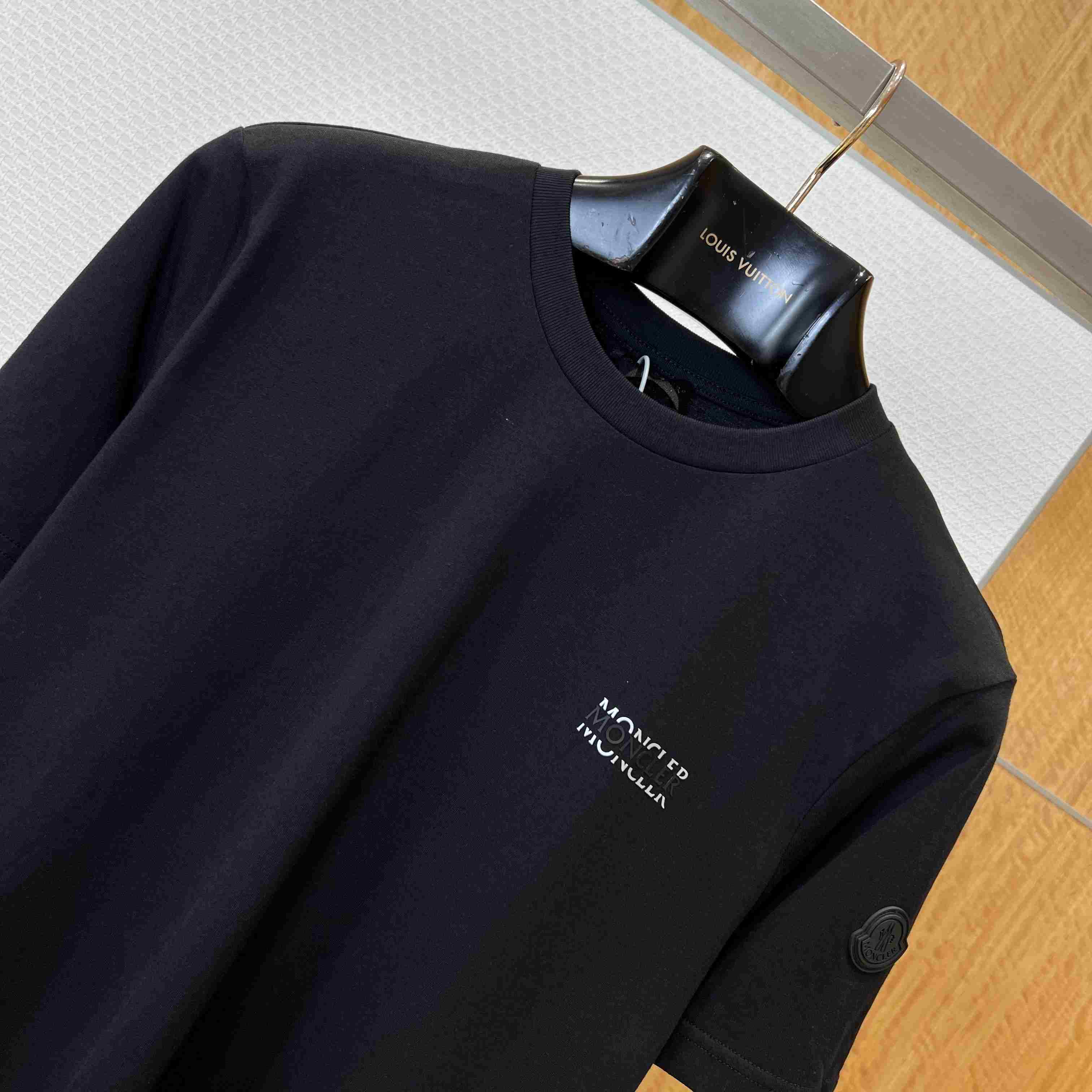 Moncler Logo Cotton T-shirt - DopestKickz
