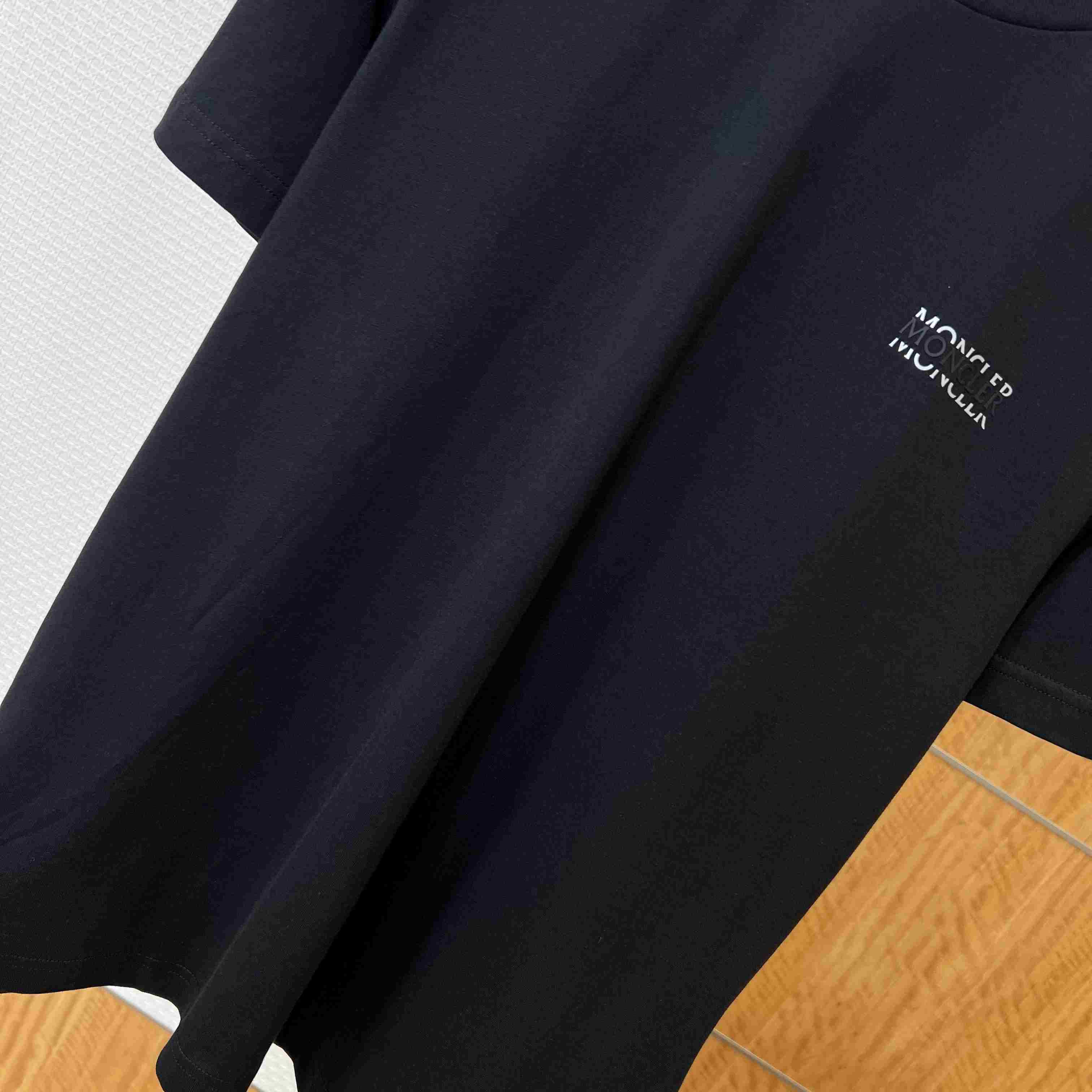 Moncler Logo Cotton T-shirt - DopestKickz