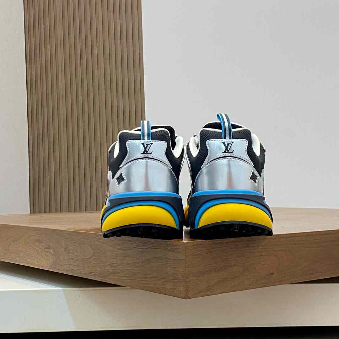 Louis Vuitton  Runner Tatic Sneaker  - DopestKickz