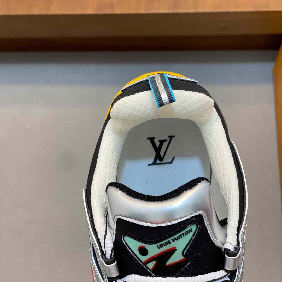 Louis Vuitton  Runner Tatic Sneaker  - DopestKickz