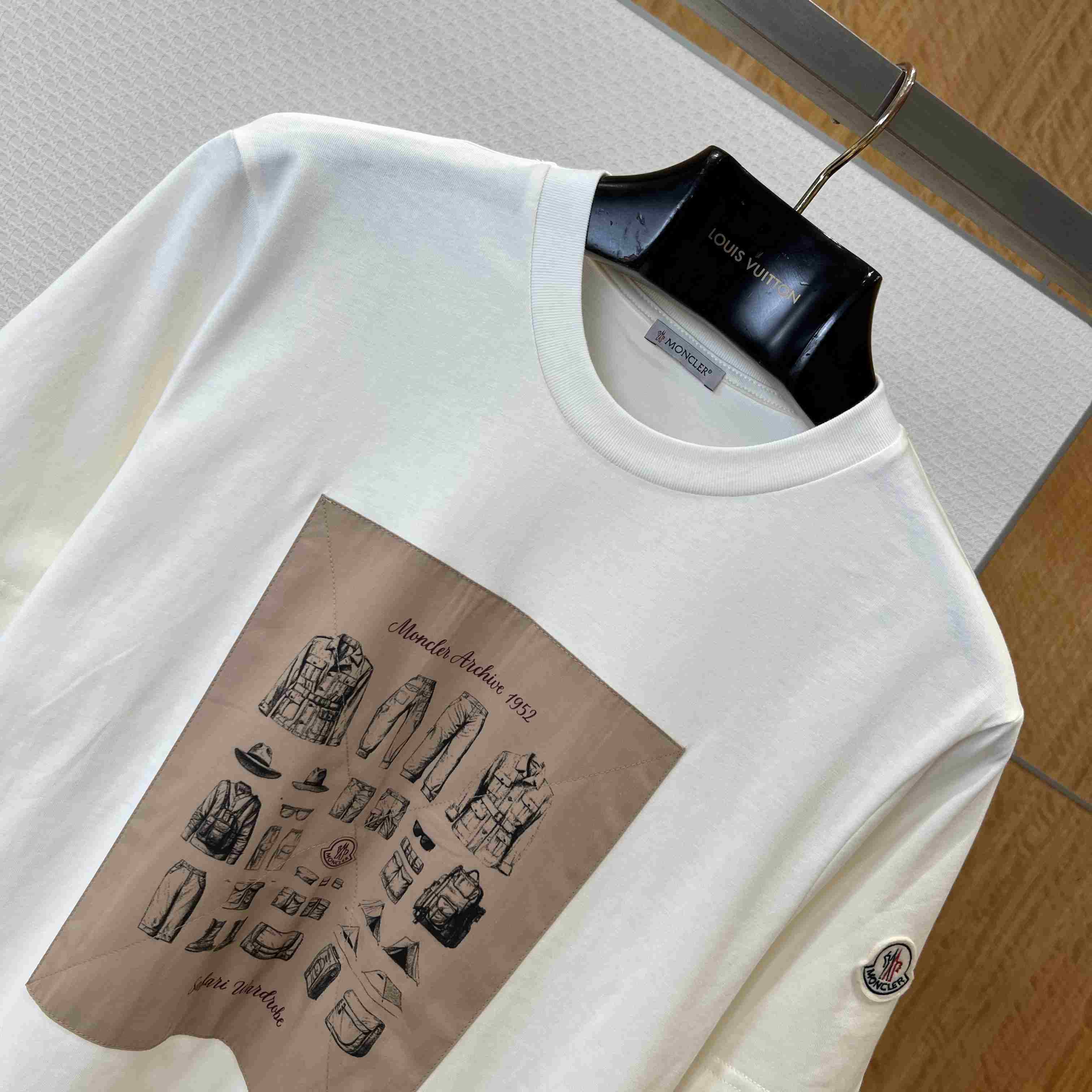 Moncler  Safari Wardrobe-Print Cotton T-Shirt - DopestKickz