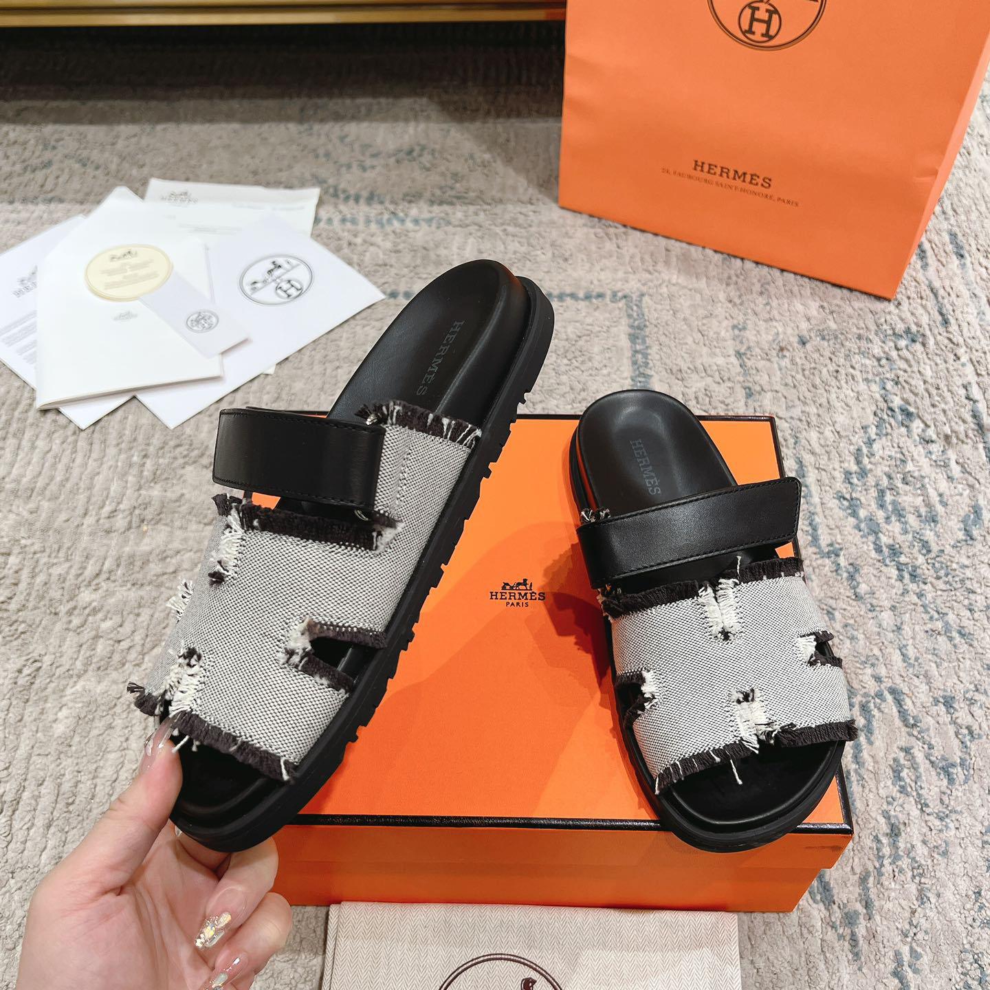 Hermes Chypre Sandal - DopestKickz
