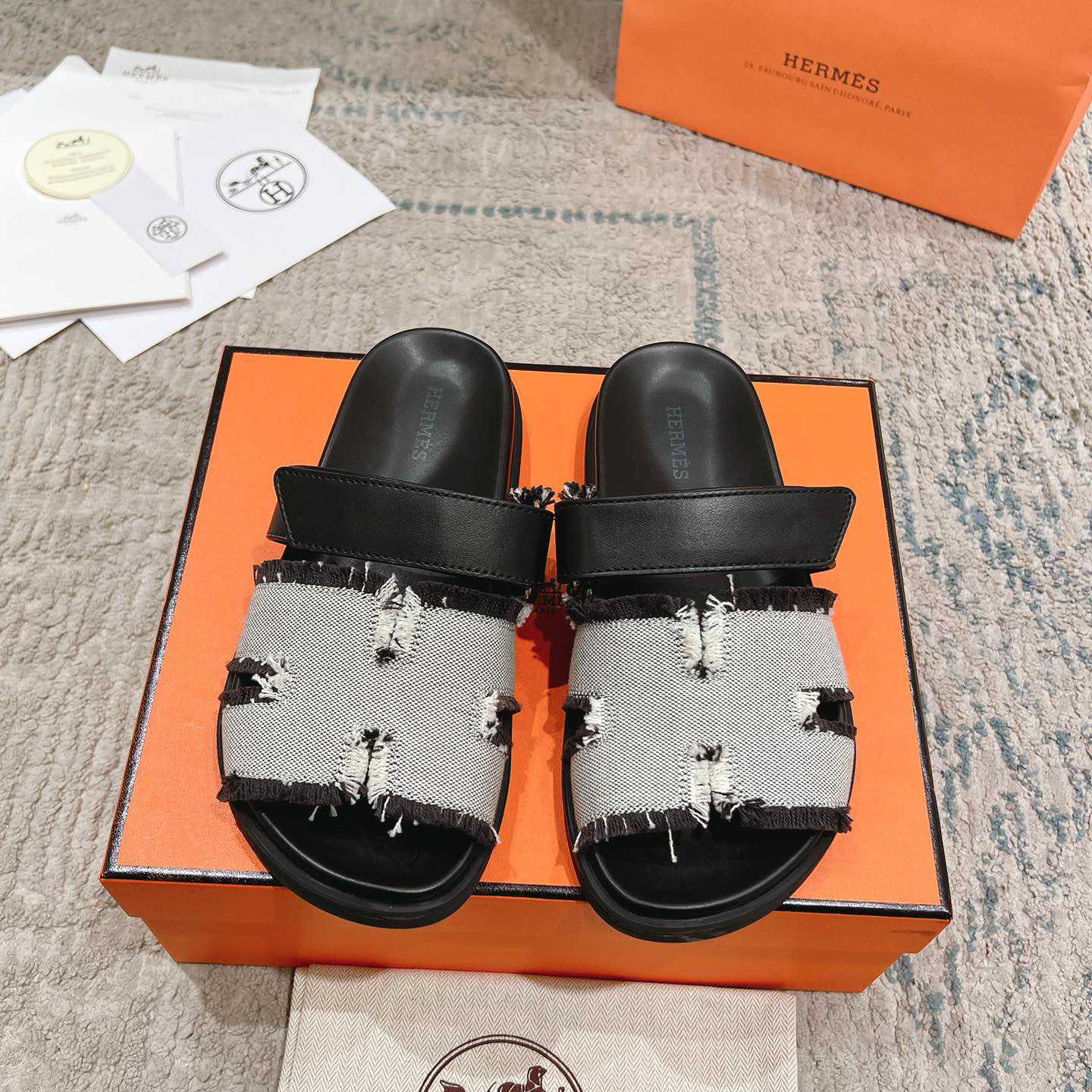 Hermes Chypre Sandal - DopestKickz