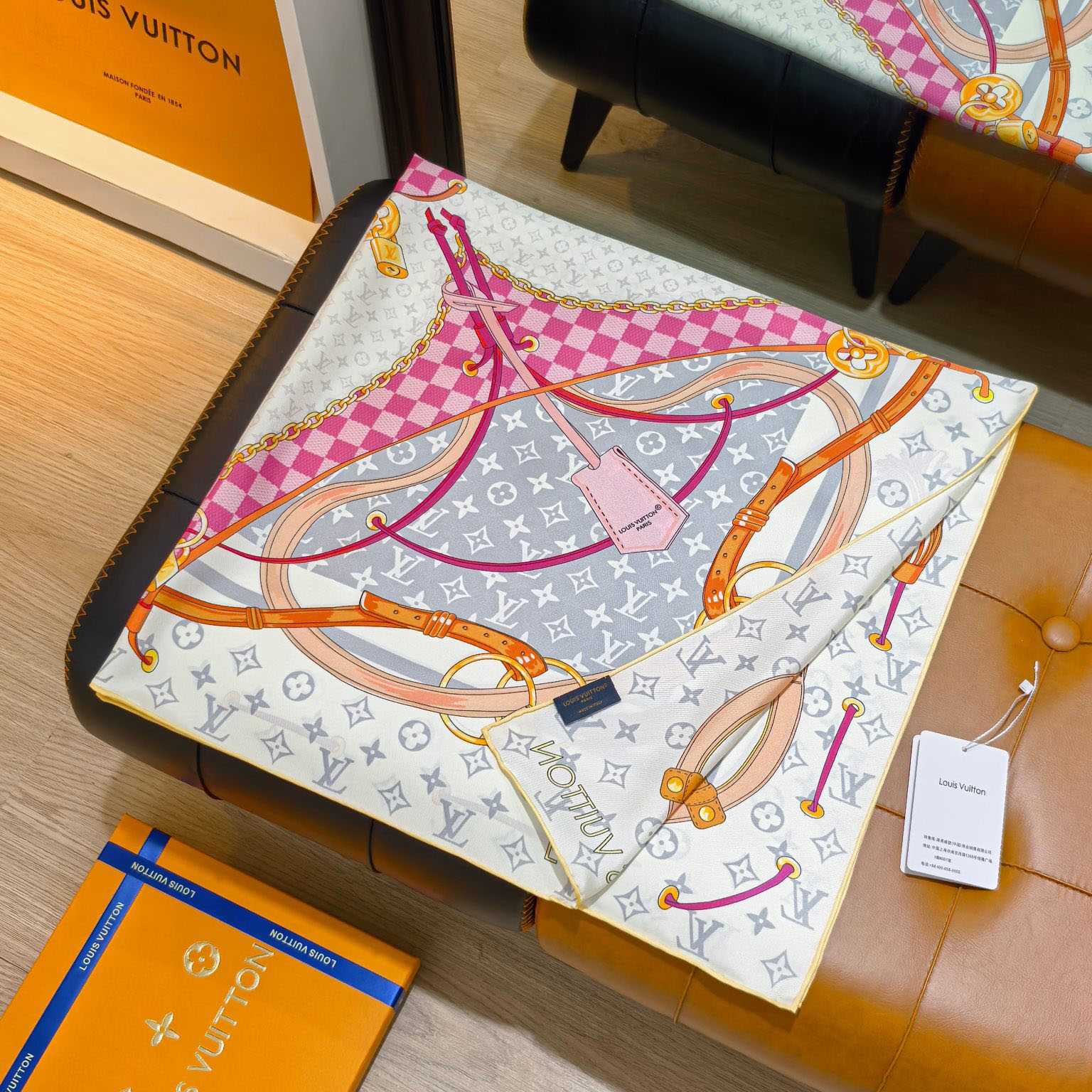 Louis Vuitton Flower And Straps Square 90 M94977 - DopestKickz