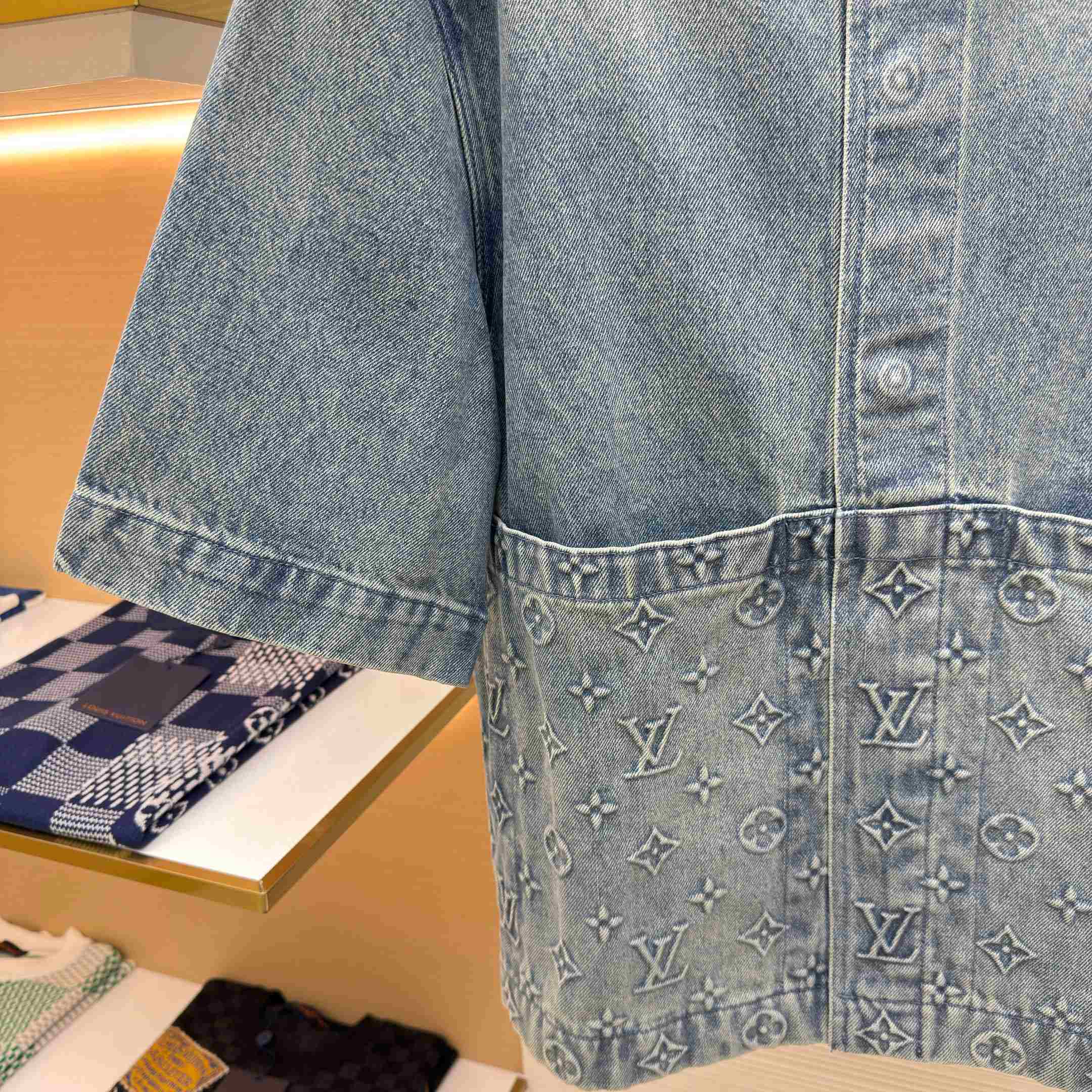 Louis Vuitton Short Sleeve Denim Workwear Shirt - DopestKickz