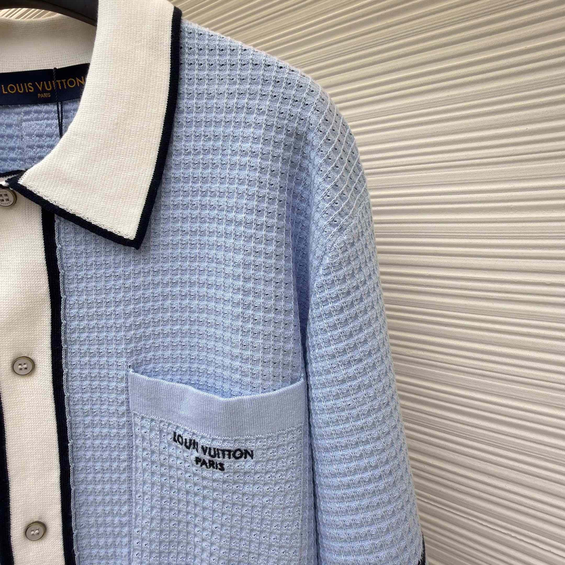 Louis Vuitton Waffle Signature Short-Sleeved Shirt   1AK6WW - DopestKickz