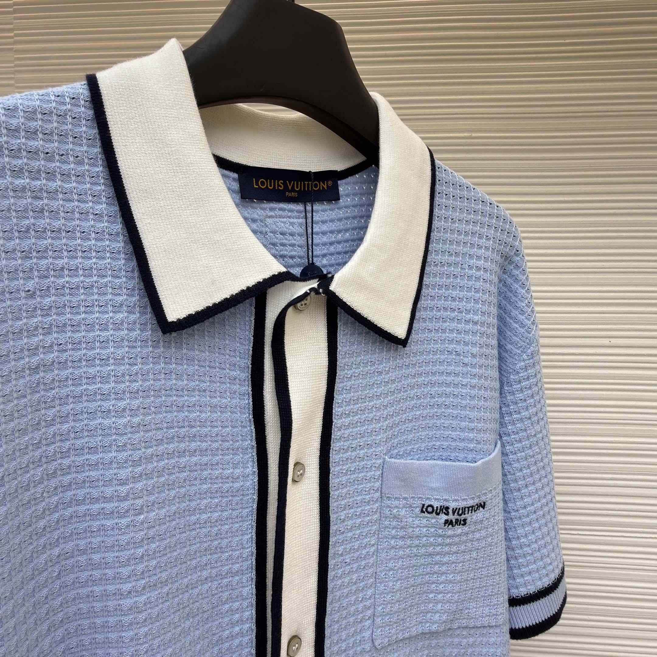 Louis Vuitton Waffle Signature Short-Sleeved Shirt   1AK6WW - DopestKickz