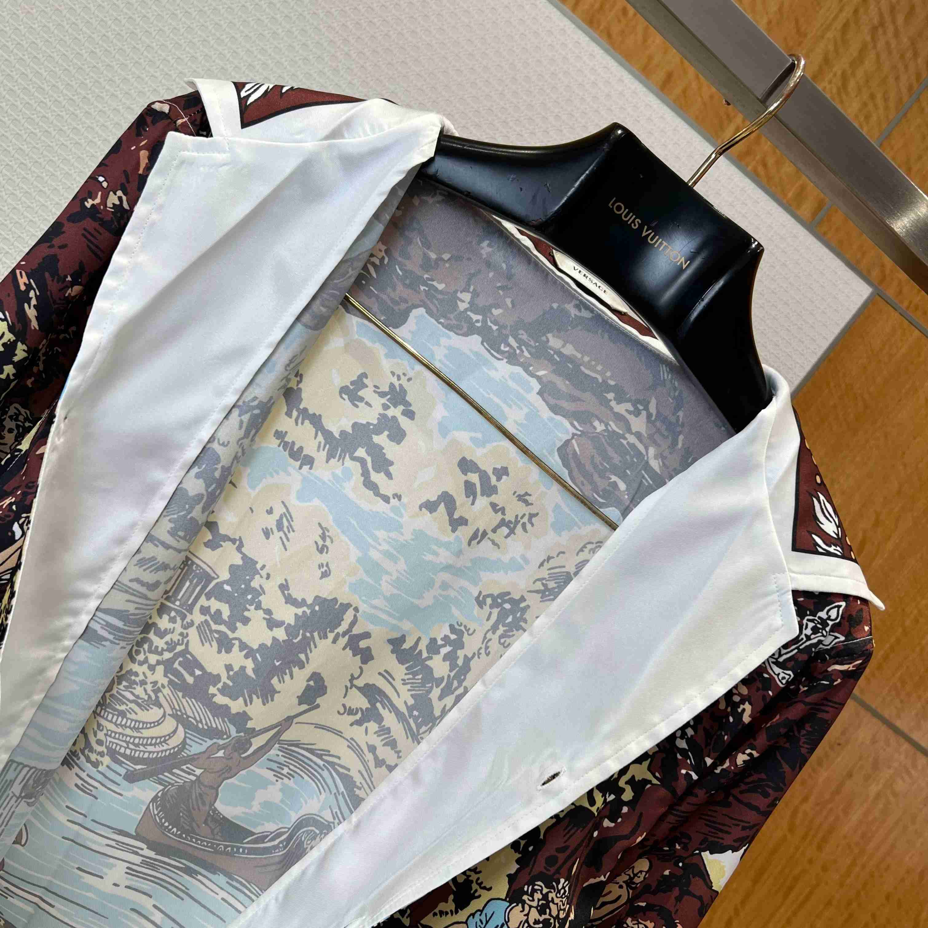 Versace Printed Silk Twill Slim Shirt - DopestKickz