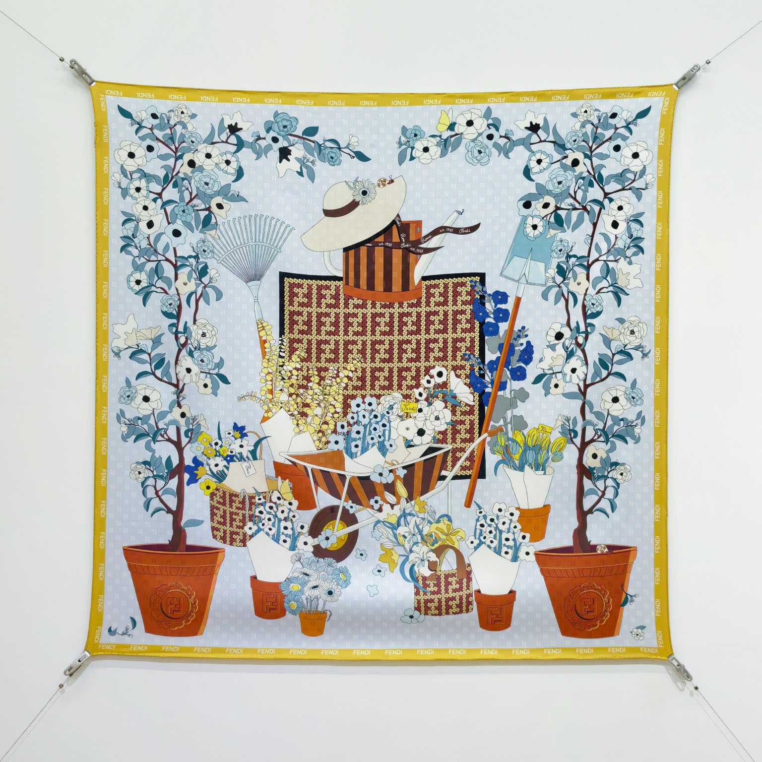 Fendi Gardening Foulard - DopestKickz
