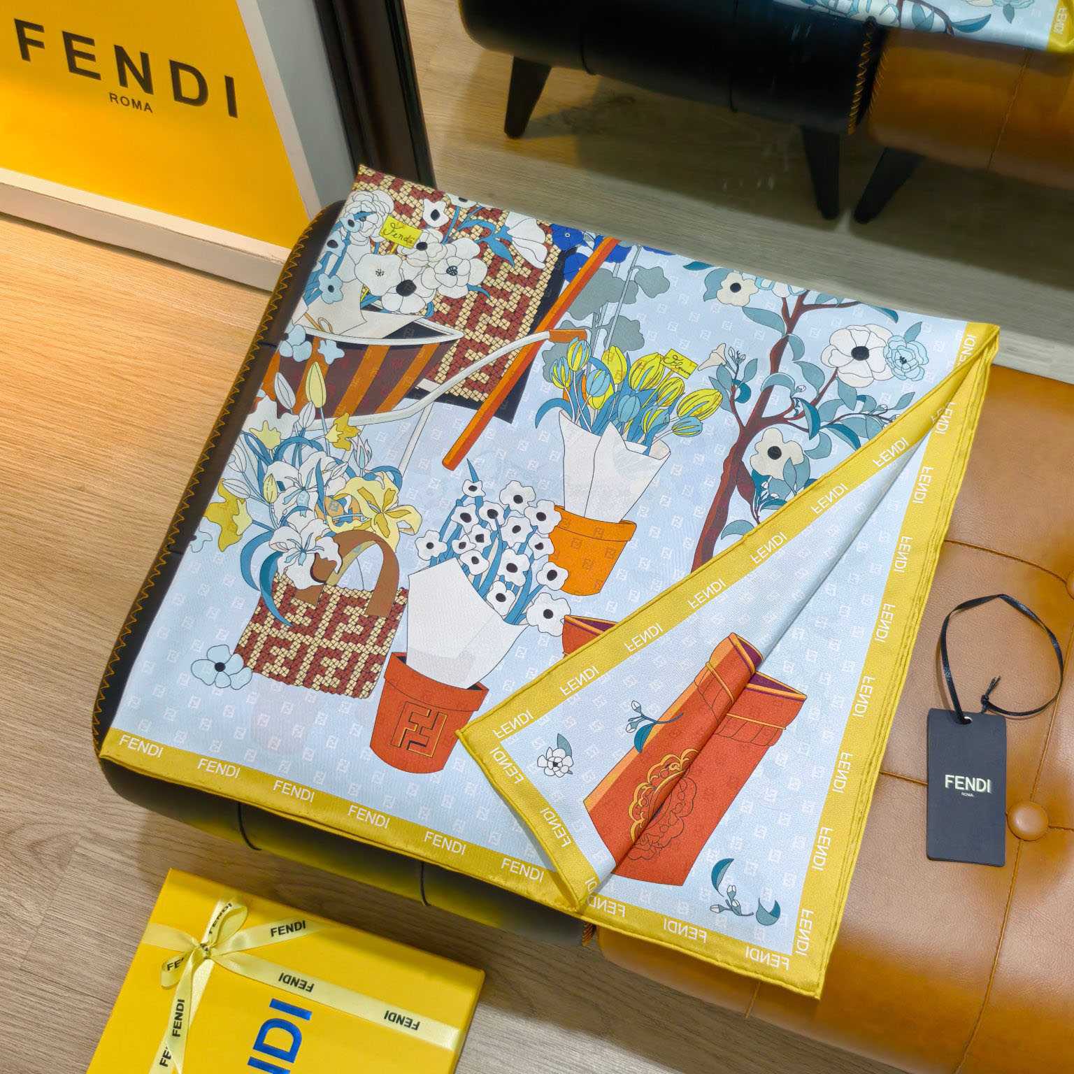 Fendi Gardening Foulard - DopestKickz