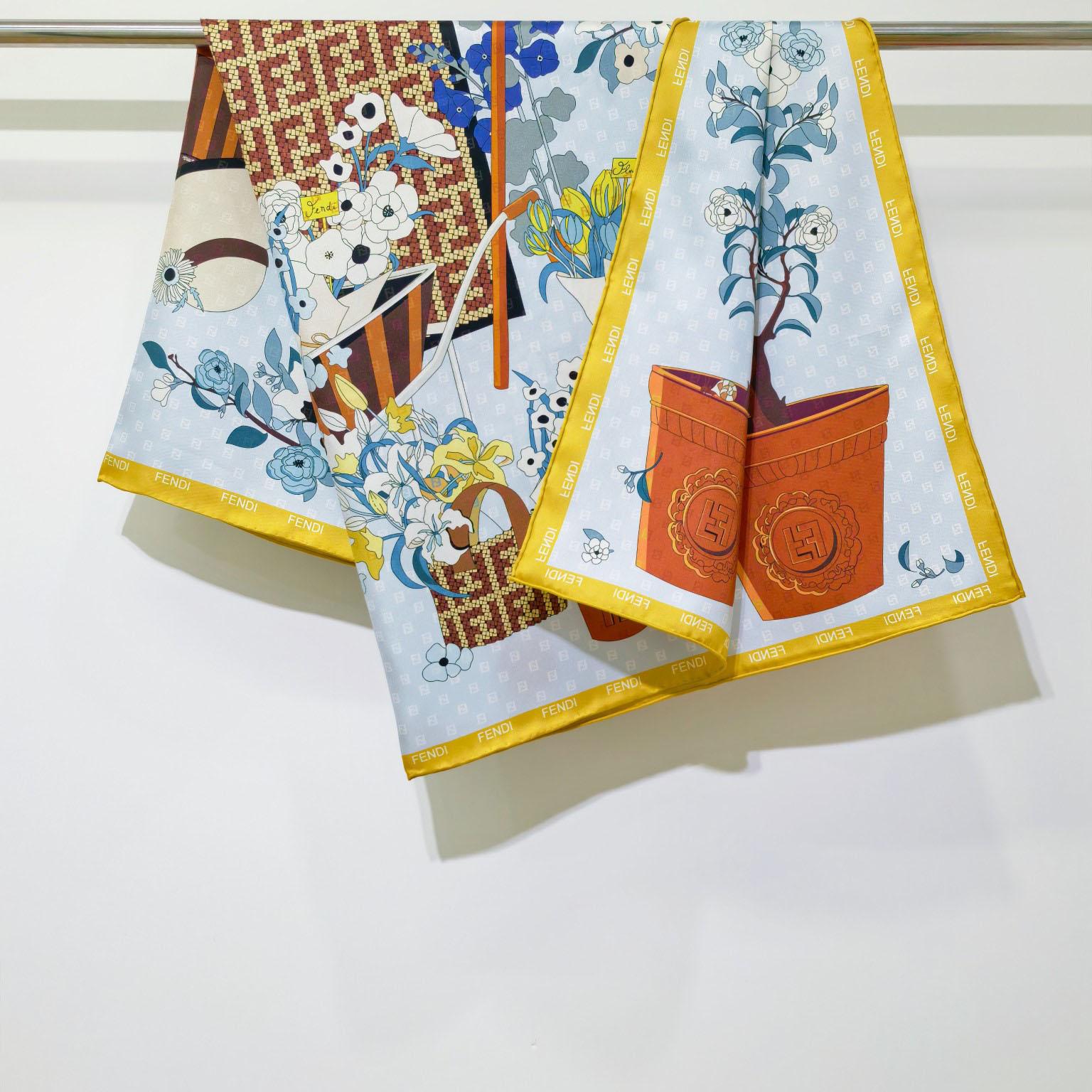 Fendi Gardening Foulard - DopestKickz