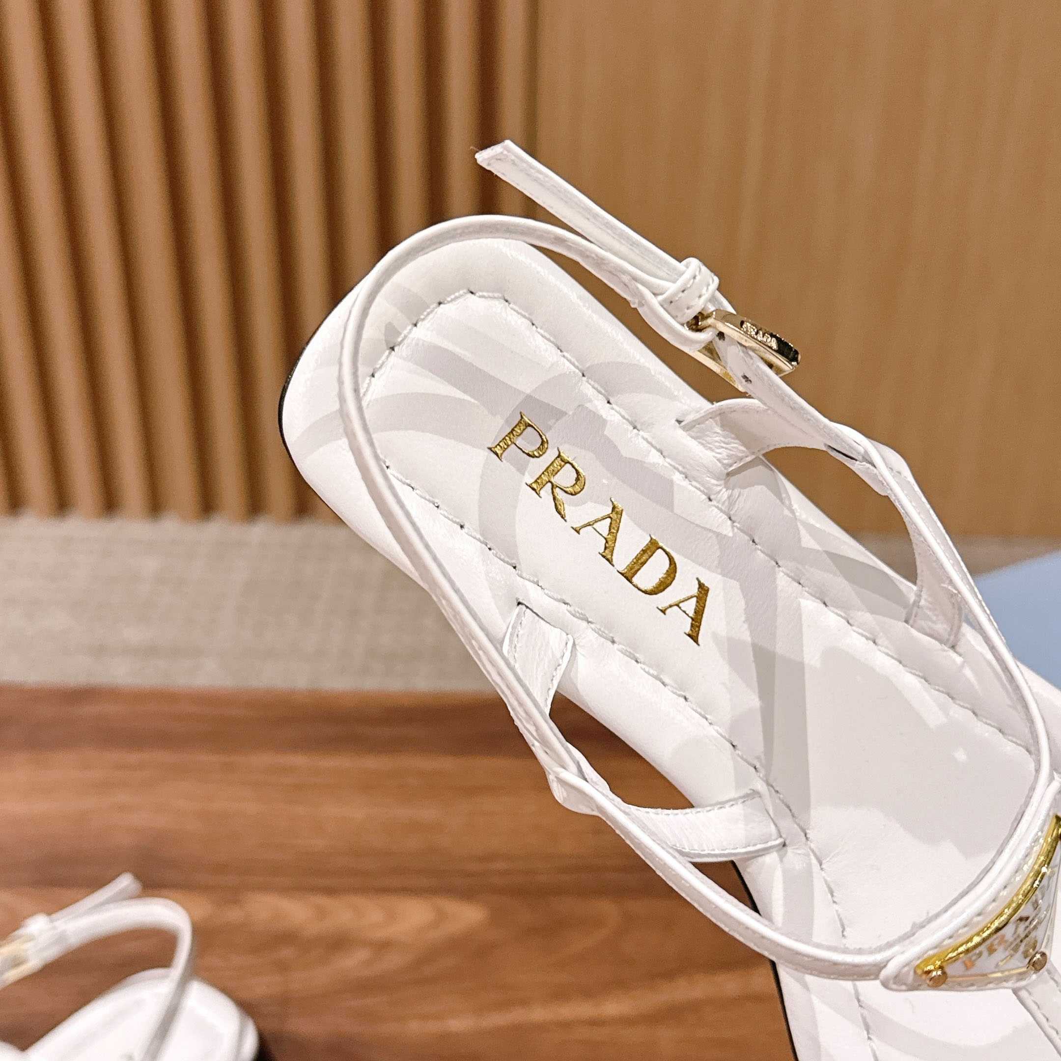 Prada Patent Leather Thong Sandals - DopestKickz