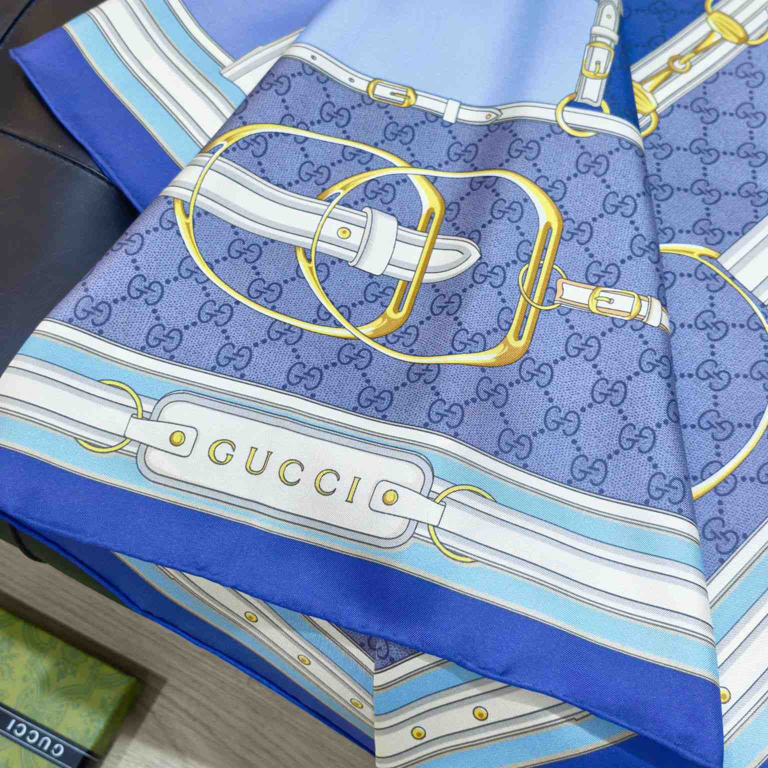 Gucci Printed Silk Twill Carré - DopestKickz