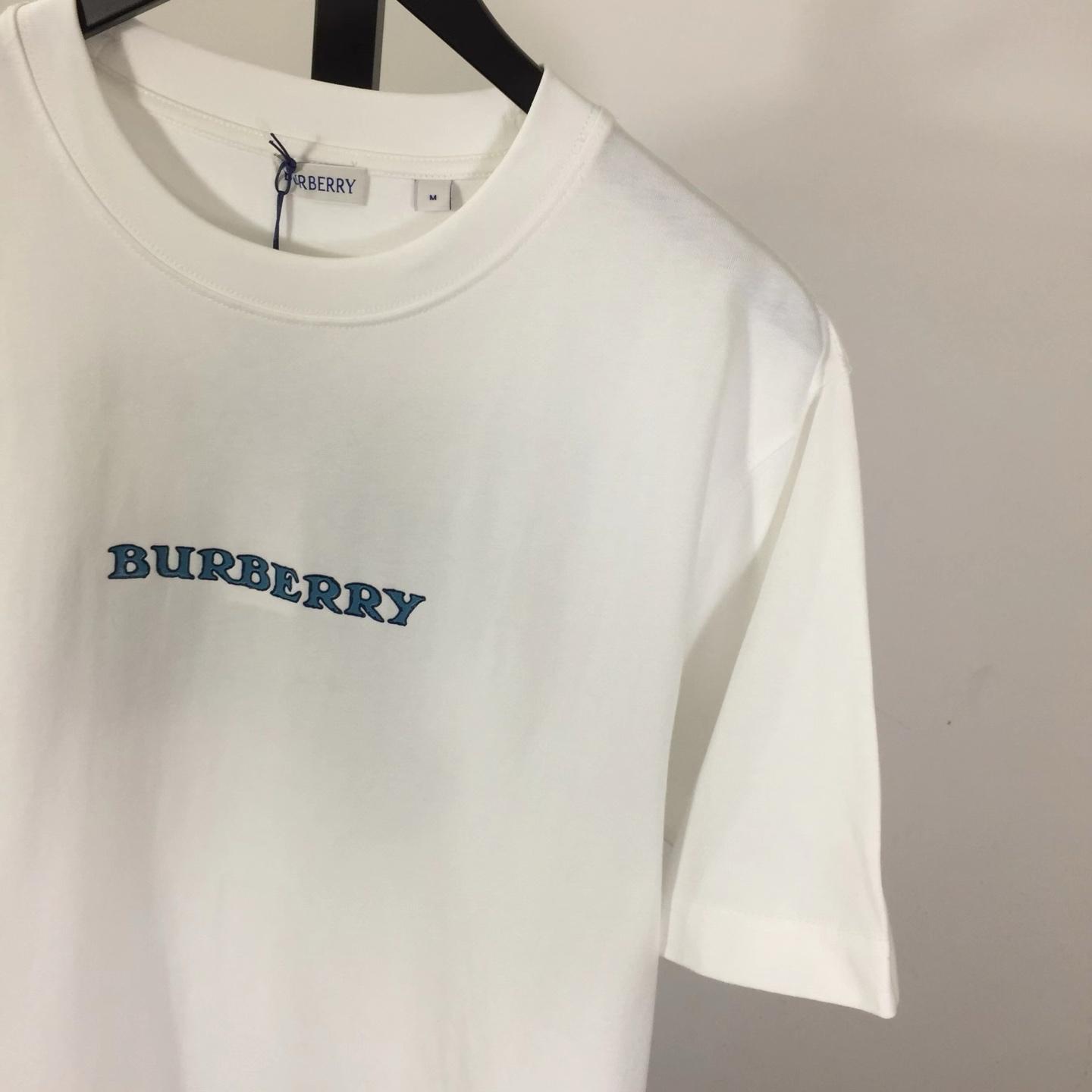 Burberry Heritage Logo Cotton T-shirt - DopestKickz
