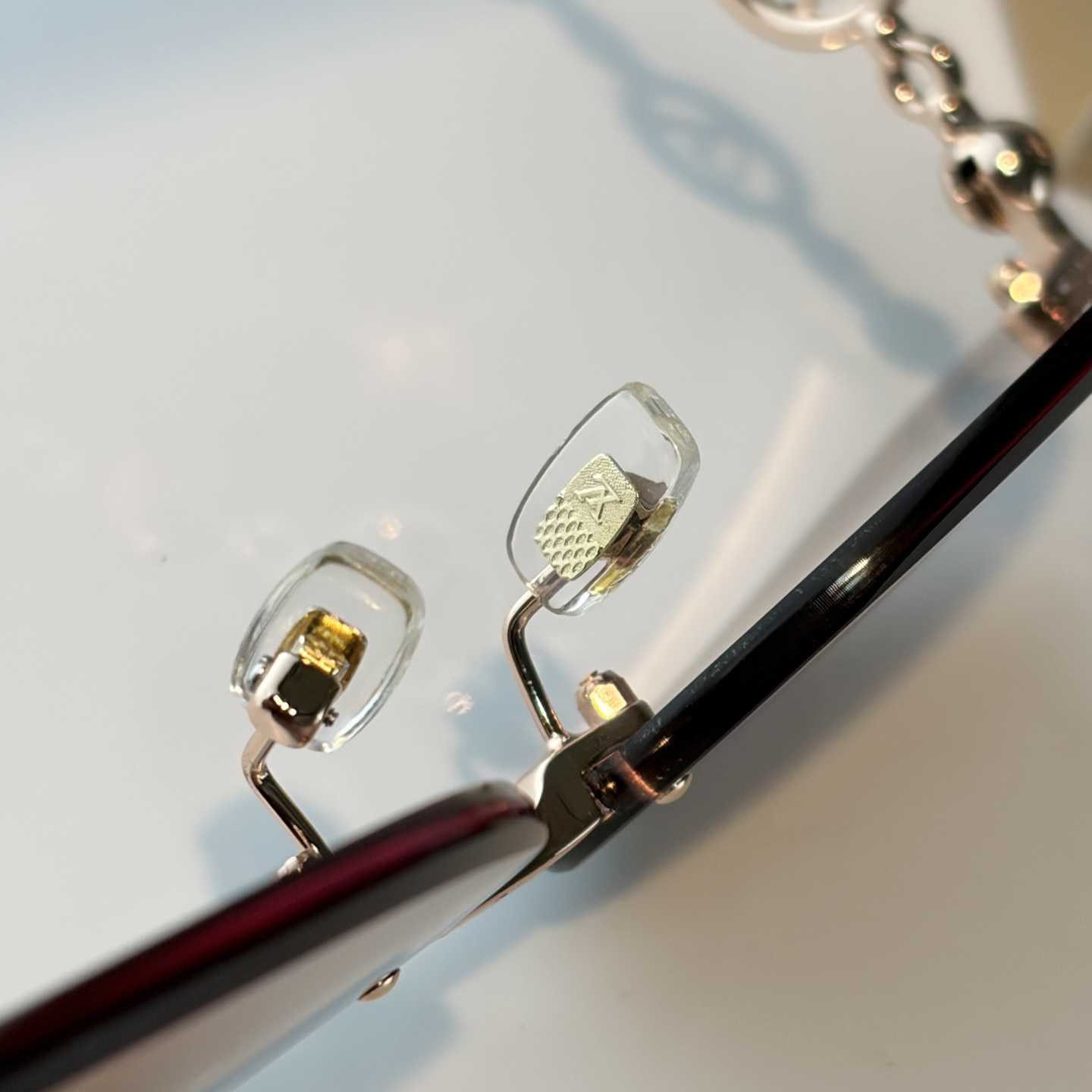 Louis Vuitton Z3166U Sunglasses    - DopestKickz