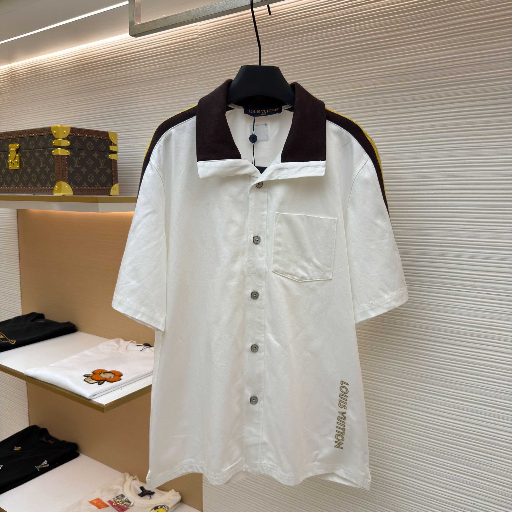 Louis Vuitton Bicolor Warm Up Short-Sleeved Shirt 1AJRET - DopestKickz