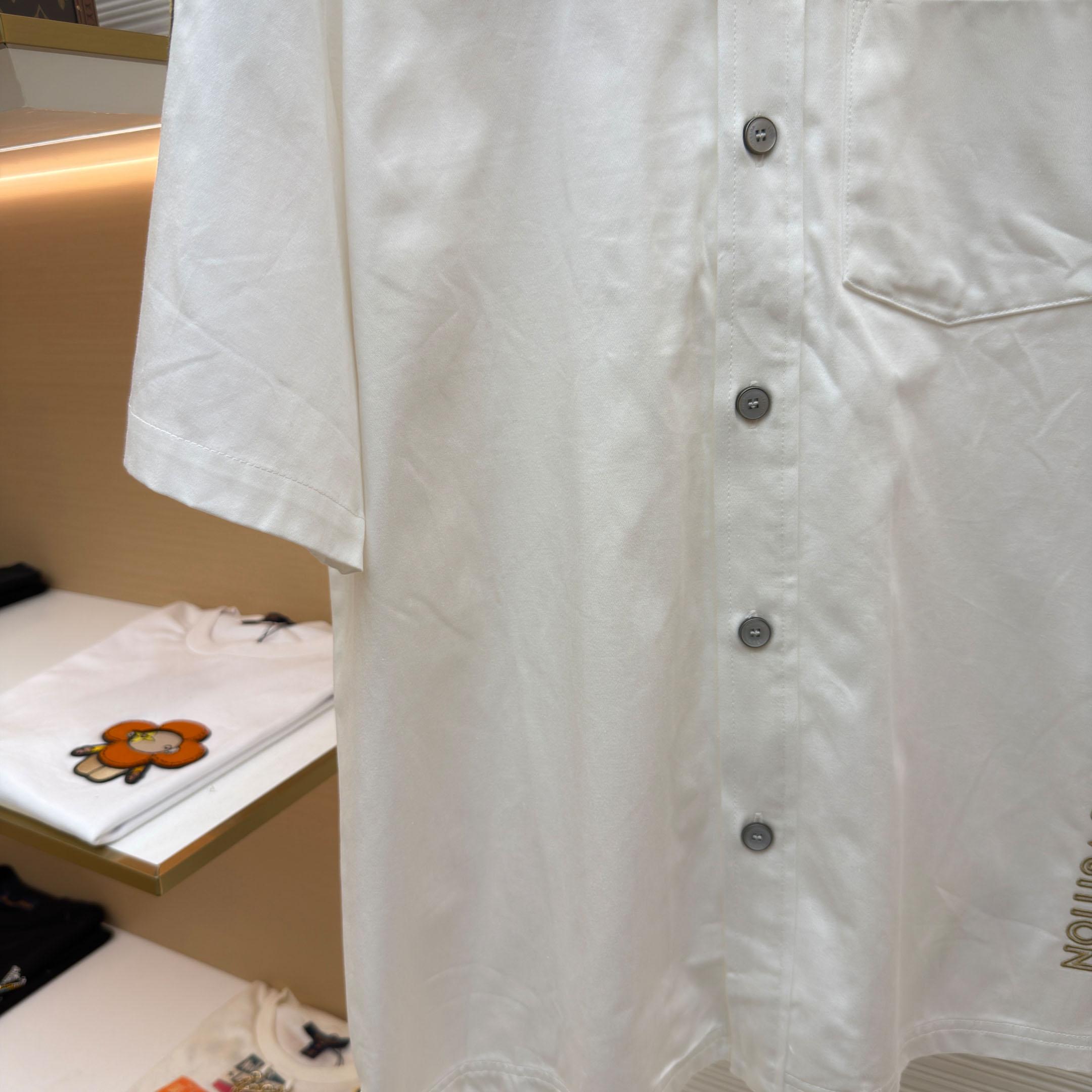 Louis Vuitton Bicolor Warm Up Short-Sleeved Shirt 1AJRET - DopestKickz