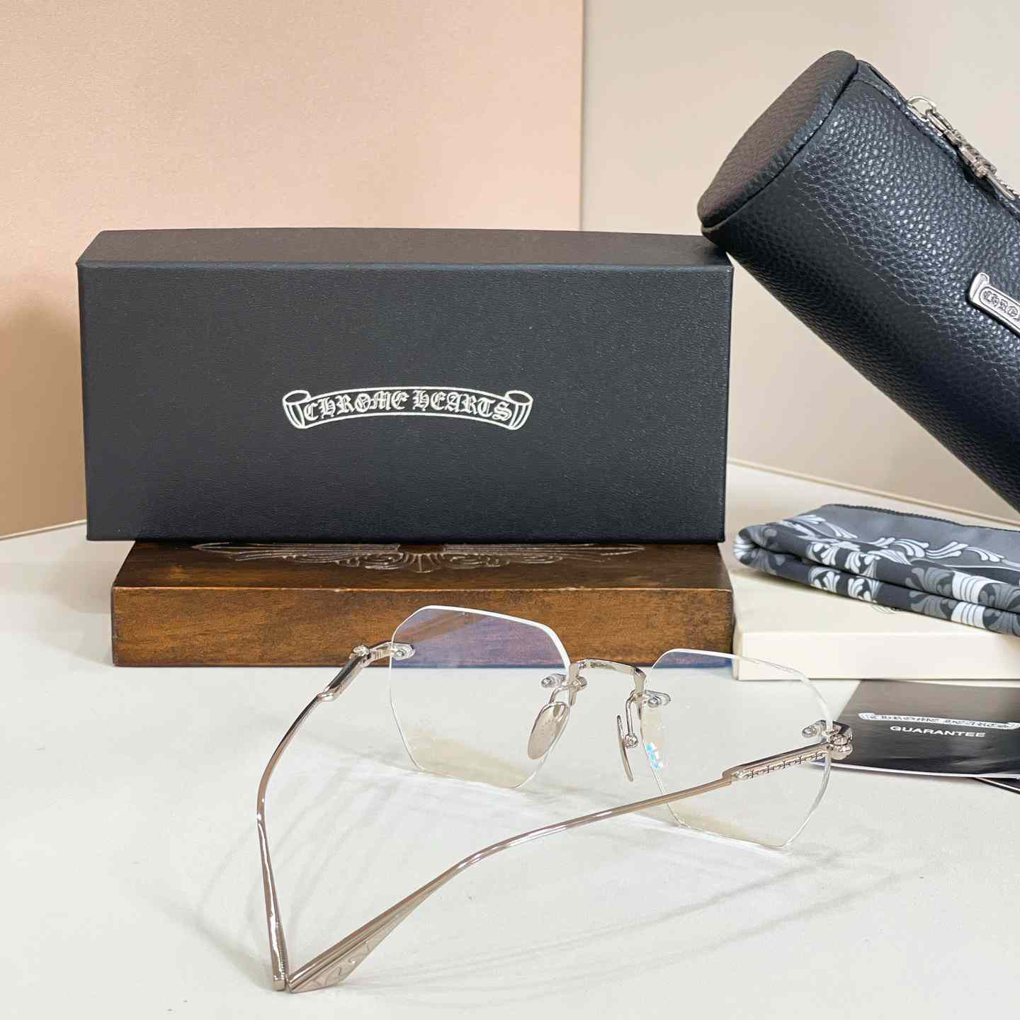 Chrome Hearts HOLE SHOT Sunglasses - DopestKickz