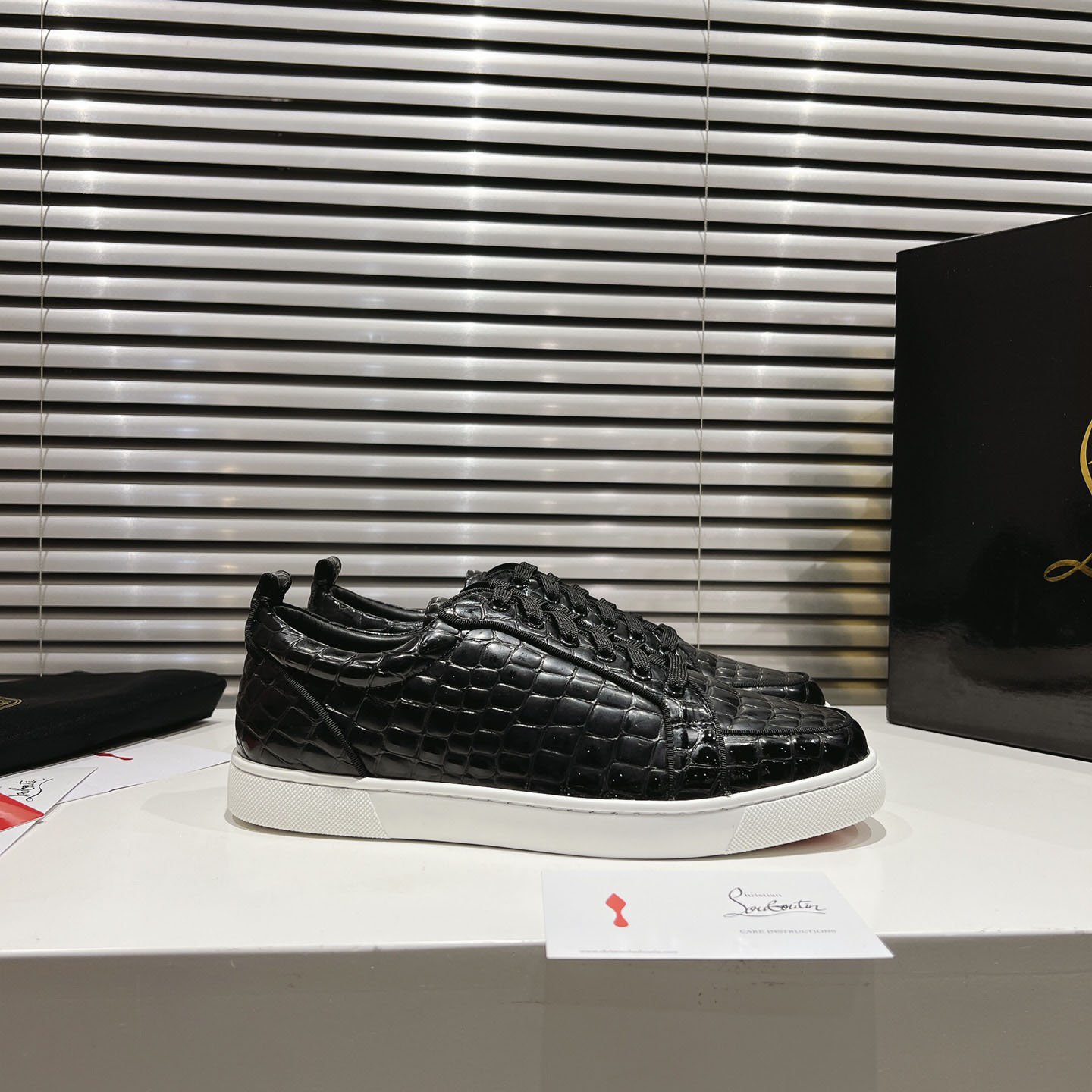 Christian Louboutin Rantulow Orlato Croc-Effect Low-Top Sneakers - DopestKickz
