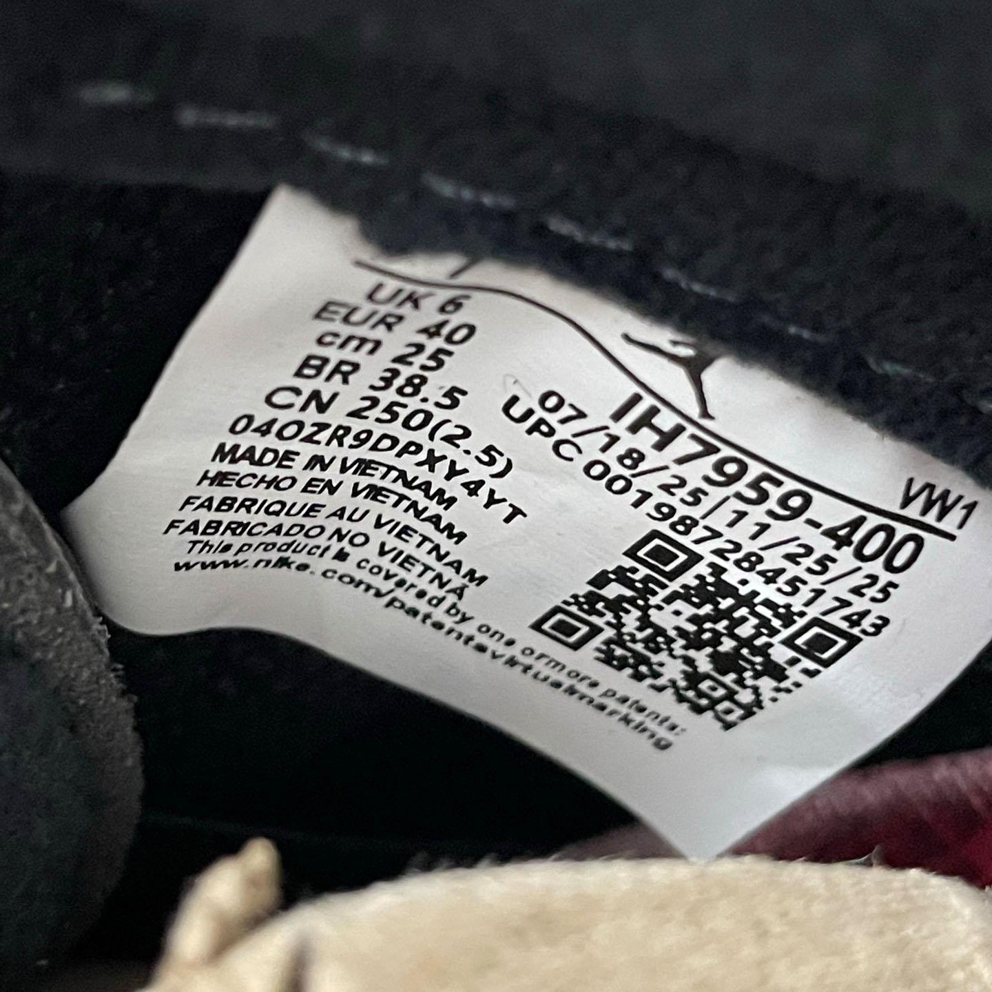 Jordan × Levi's Air Jordan 3 Retro SP  IH7959-400 - DopestKickz
