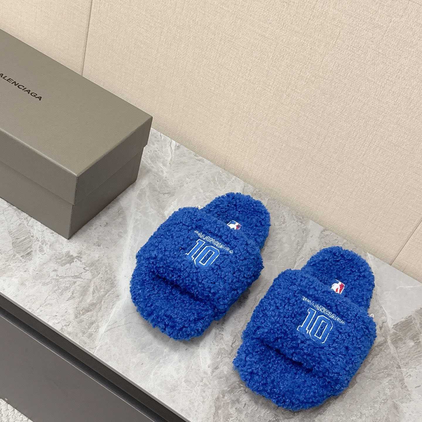 Balenciaga | Nba Collaboration Furry Open Mule - DopestKickz