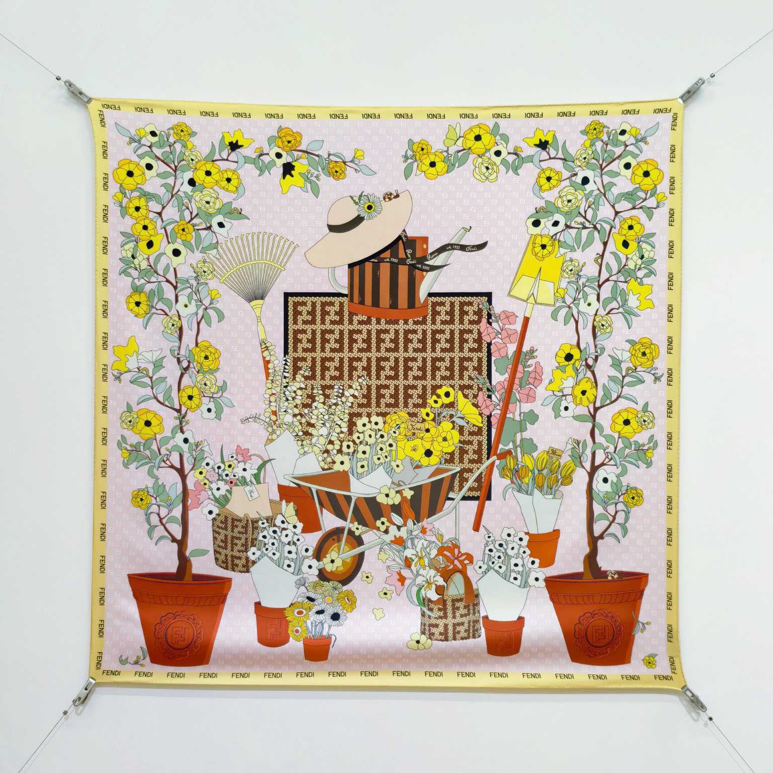 Fendi Gardening Foulard - DopestKickz