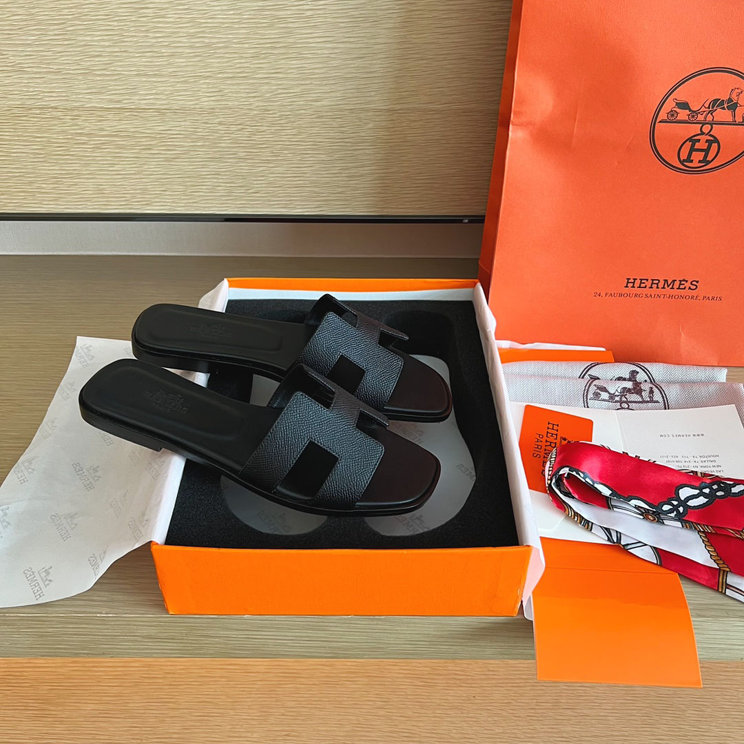Hermes Oran Sandal - DopestKickz