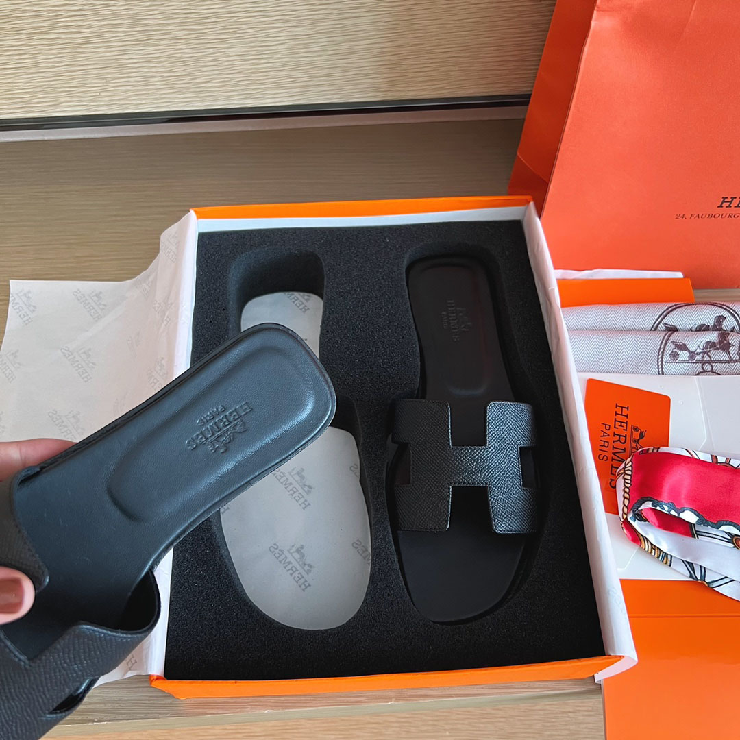 Hermes Oran Sandal - DopestKickz