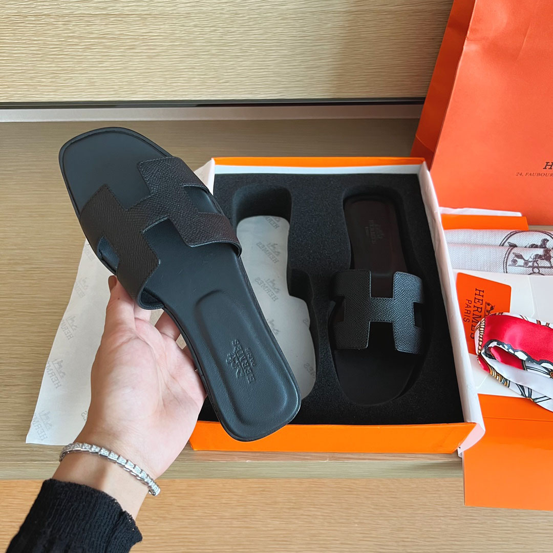 Hermes Oran Sandal - DopestKickz