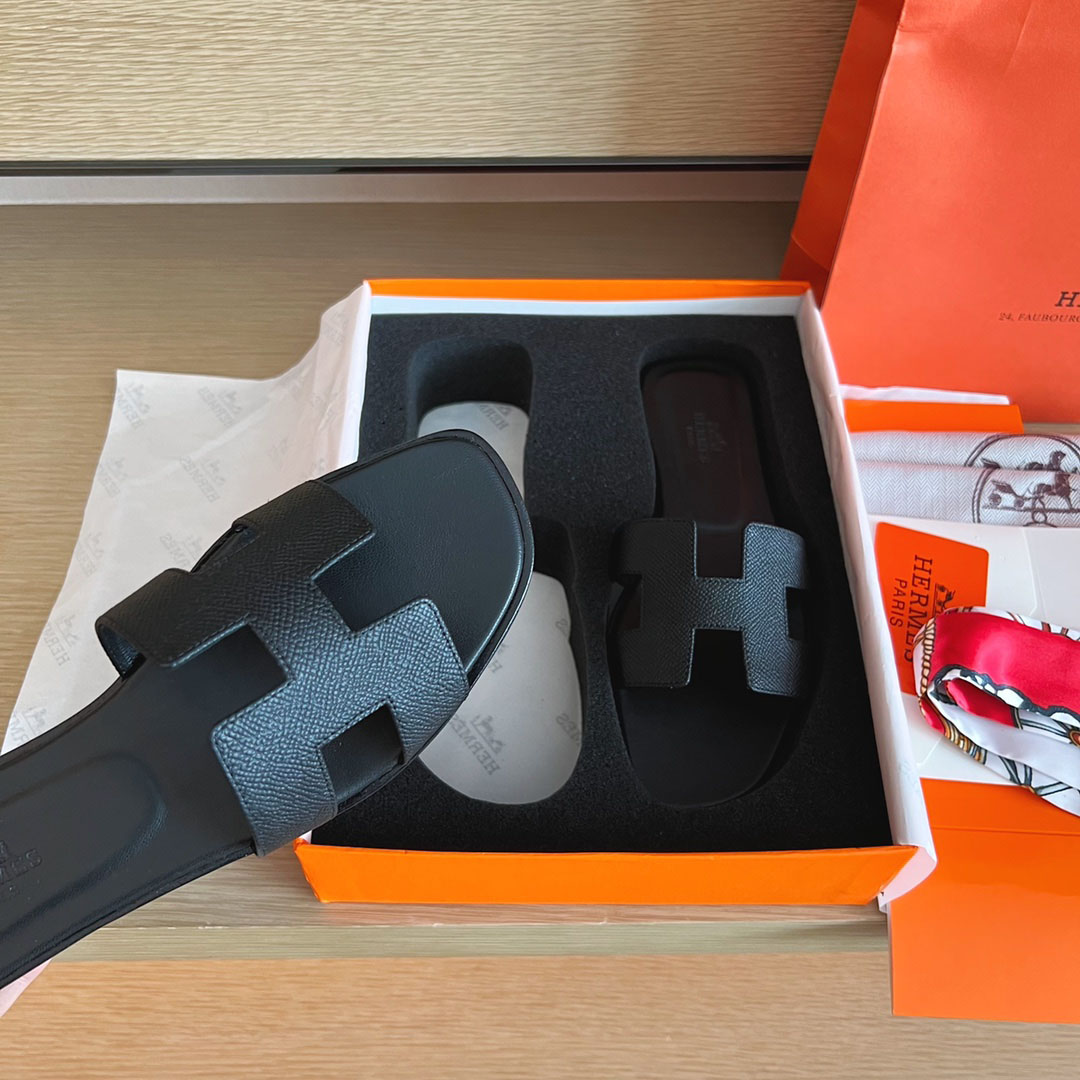 Hermes Oran Sandal - DopestKickz
