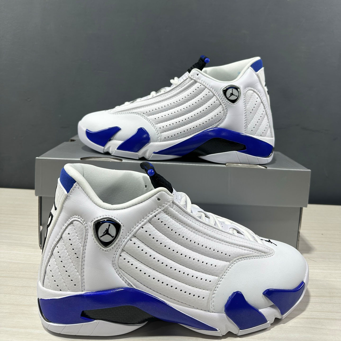  Jordan Air Jordan 14 retro hyper royal Sneakers       487471-104  - DopestKickz