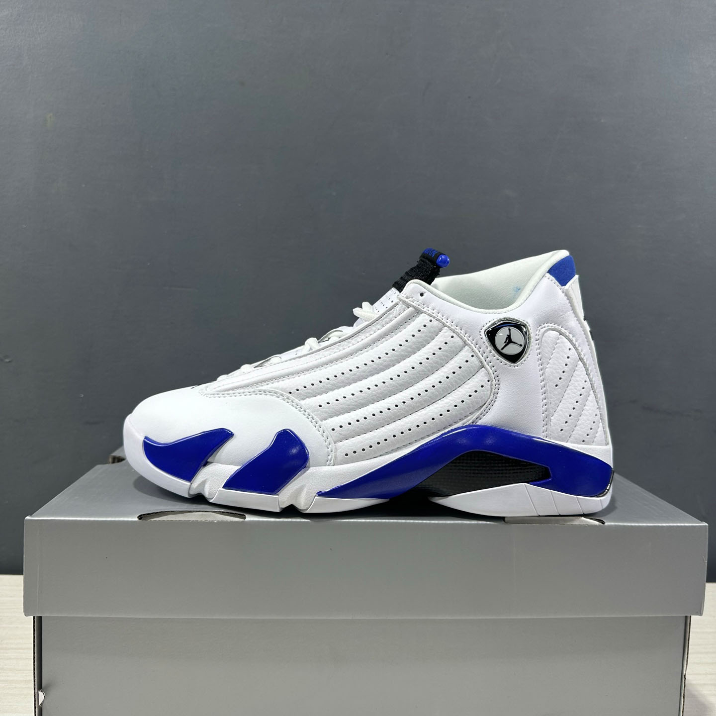  Jordan Air Jordan 14 retro hyper royal Sneakers       487471-104  - DopestKickz