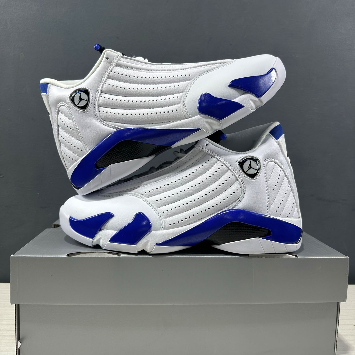  Jordan Air Jordan 14 retro hyper royal Sneakers       487471-104  - DopestKickz